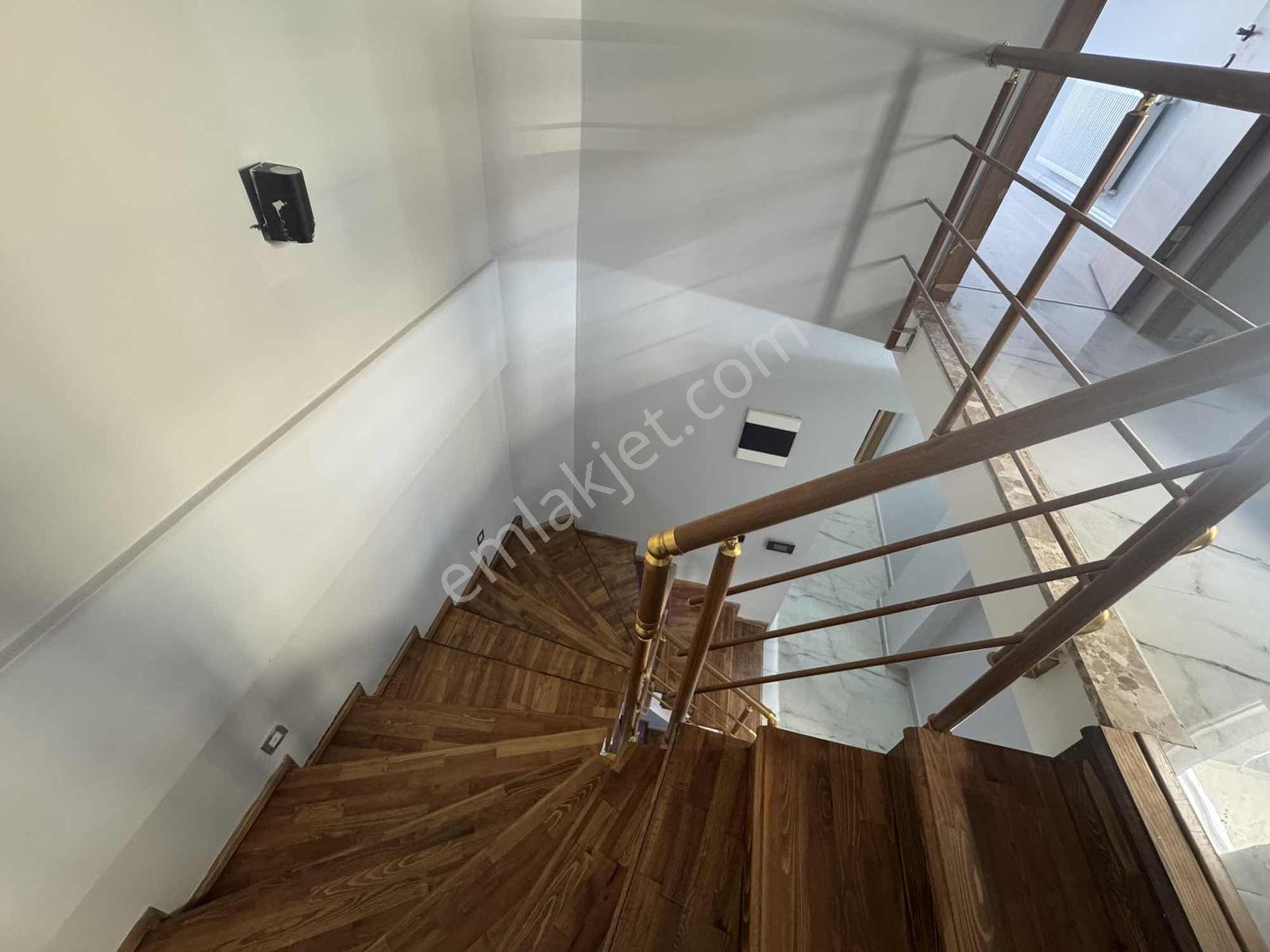 Coldwell Banker Poyraz'dan Fırsat 4+1 Villa — fotoğraf 30