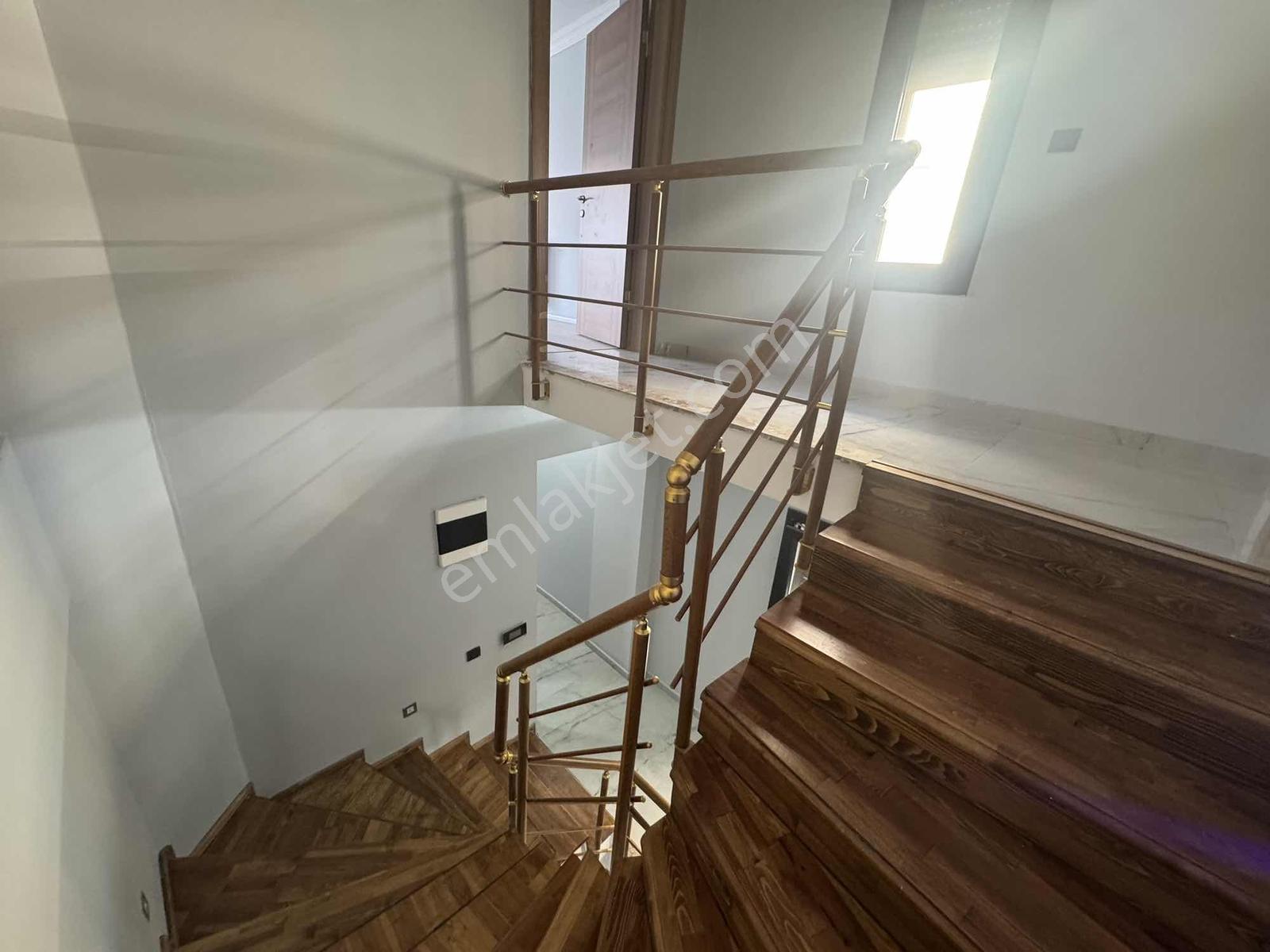 Coldwell Banker Poyraz'dan Fırsat 4+1 Villa — fotoğraf 31