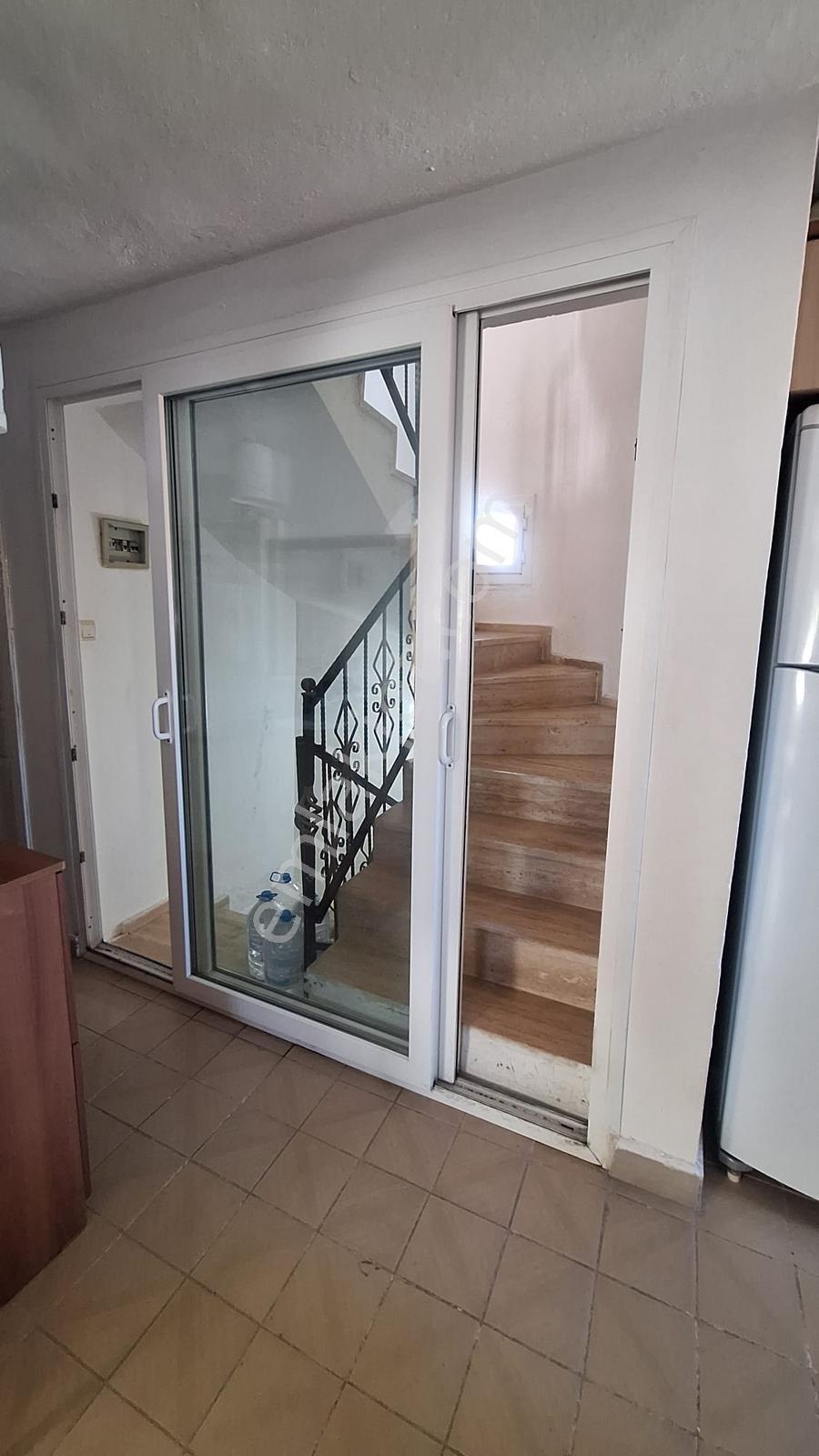 Marina Emlak'tan Satılık Akyarlarda Havuzlu Sitede 4+2 Müstakil — fotoğraf 8