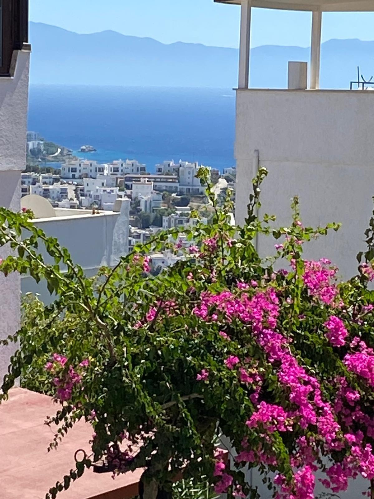Marina Emlak'tan Satılık Akyarlarda Havuzlu Sitede 4+2 Müstakil — fotoğraf 18