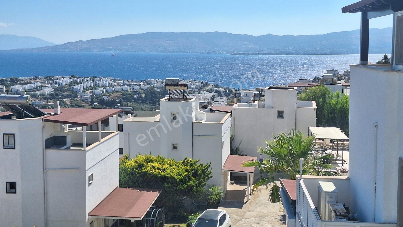 Marina Emlak'tan Satılık Akyarlarda Havuzlu Sitede 4+2 Müstakil — fotoğraf 24