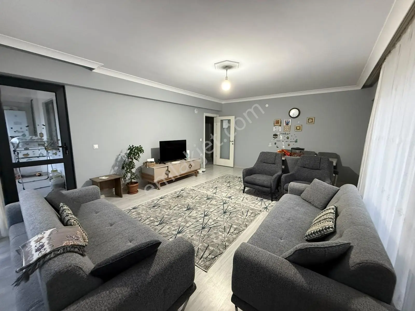 Cumayeri Orta Mah. Cadde Üstü Satılık 135 M² Ara Kat 3+1 — fotoğraf 3