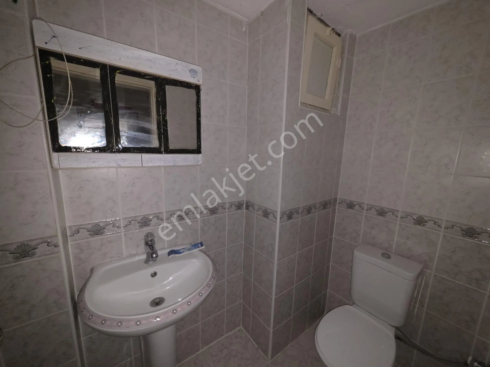 Balıkesir Altıeylül Bahçelievler De Demirdağ Emlak Tan 2+1 Kombili Ara Kat Daire. — fotoğraf 11