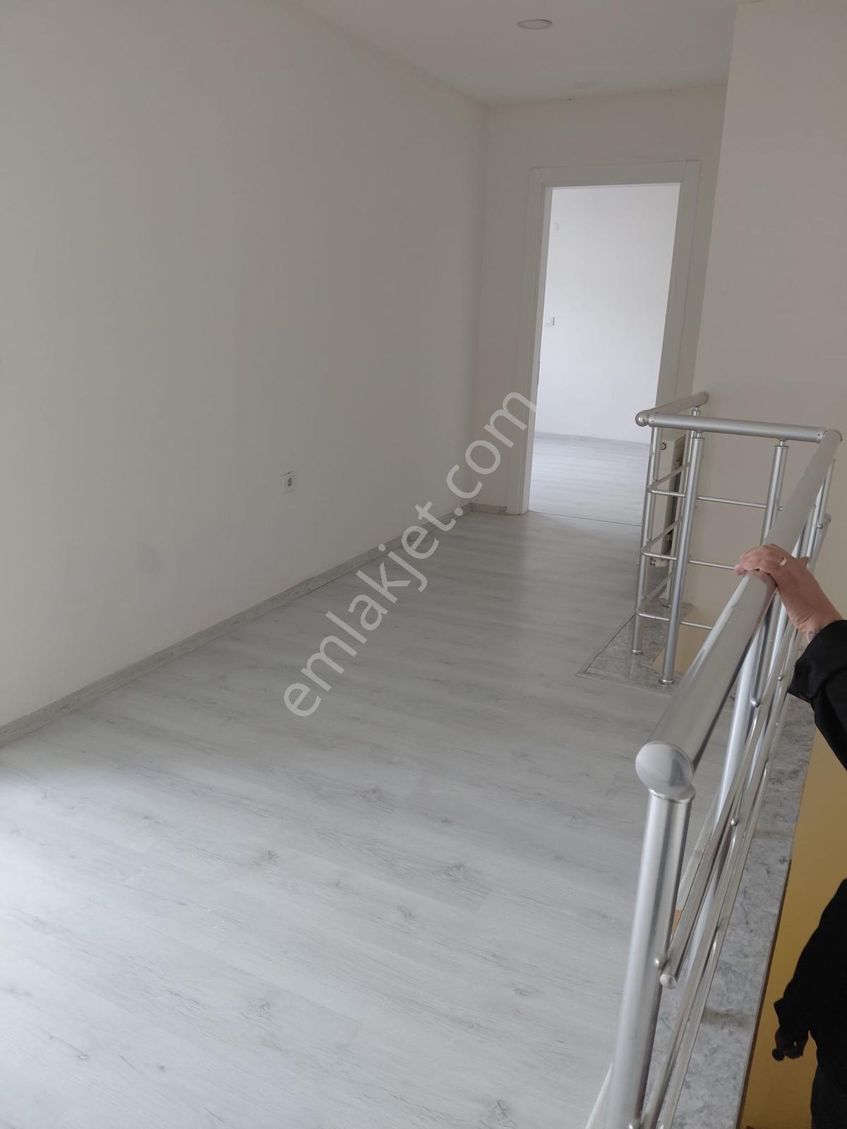 Özenle Hazırlanmış 2+1 Dubleks Teraslı Satılık Fırsat Daire — fotoğraf 16