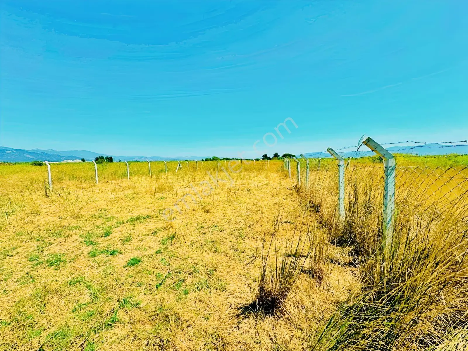 Burhaniyede Gültaş Emlaktan Satılık 362 M² Köşe Parsel Arsa — fotoğraf 16