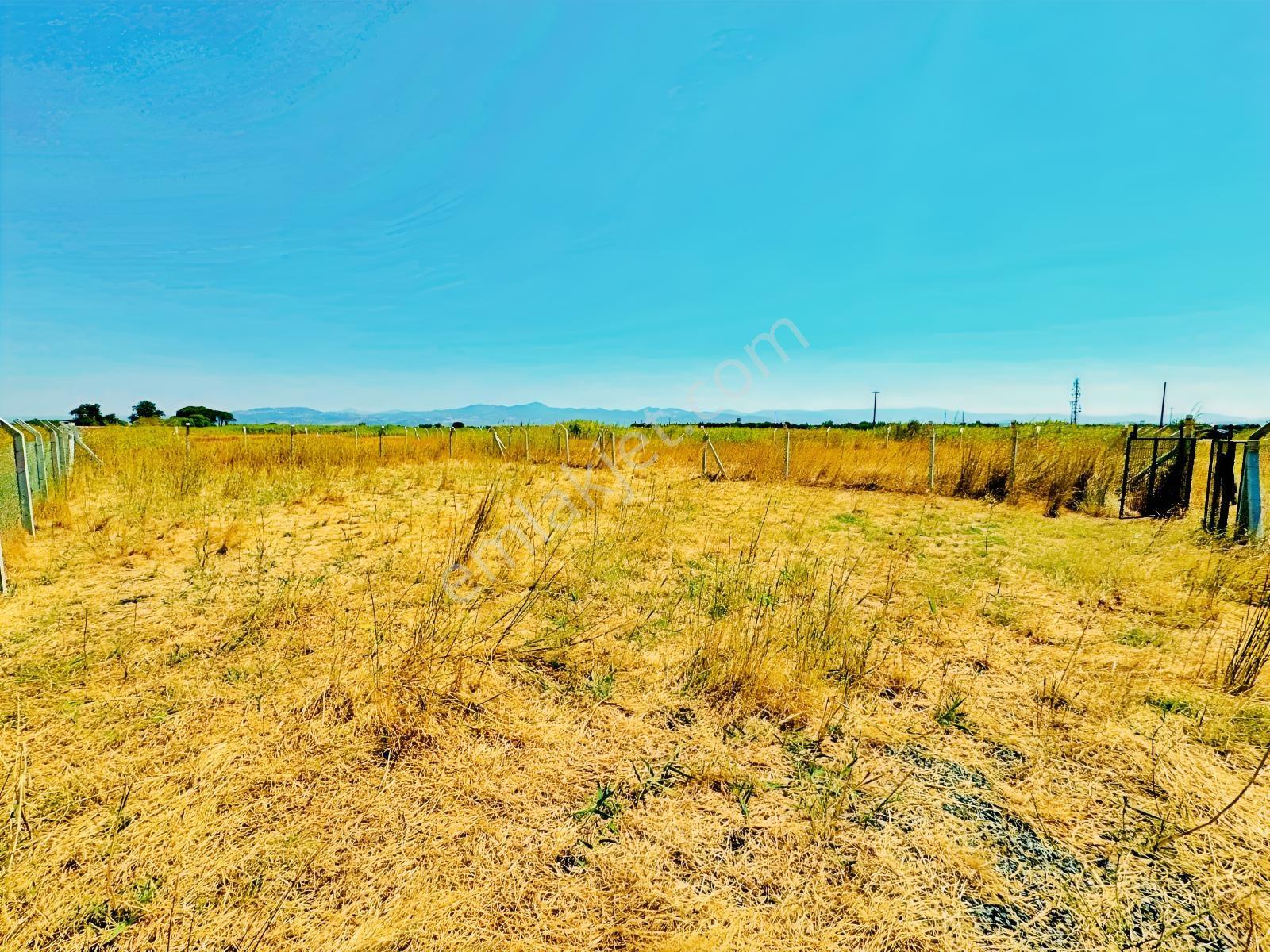 Burhaniyede Gültaş Emlaktan Satılık 362 M² Köşe Parsel Arsa — fotoğraf 21