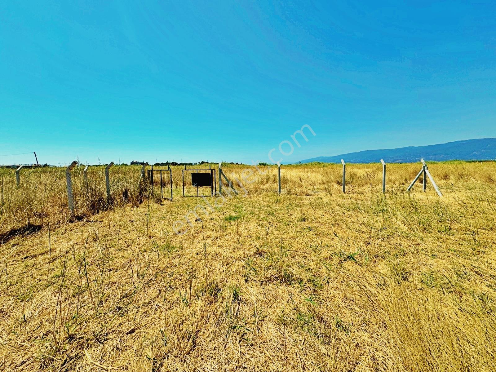 Burhaniyede Gültaş Emlaktan Satılık 362 M² Köşe Parsel Arsa — fotoğraf 24