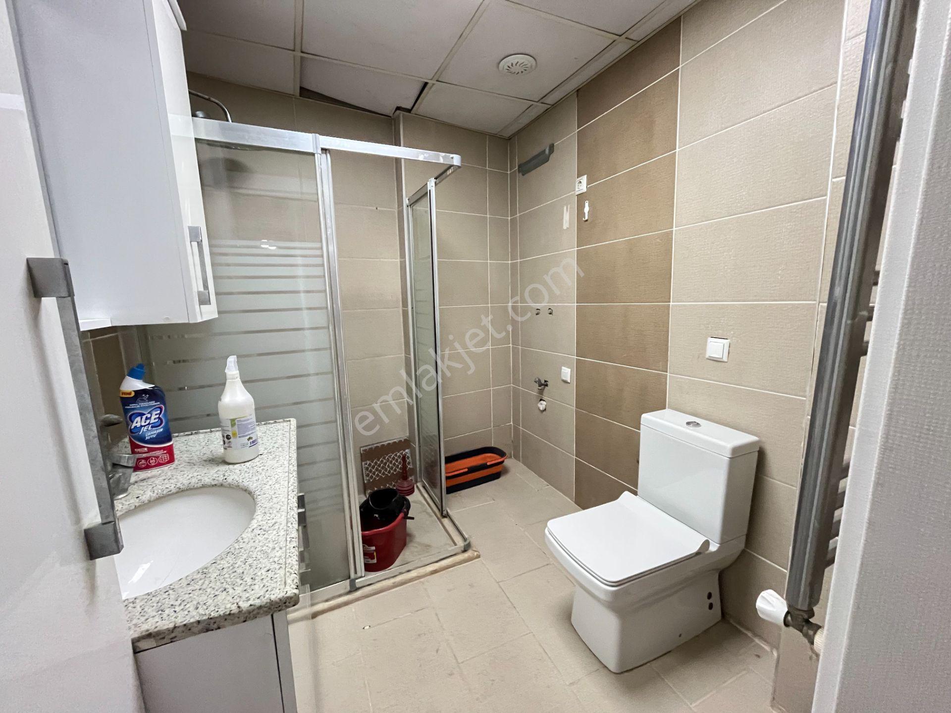 Seferihisar Şehir Merkezinde Satılık 3+1 Daire | 130 M² | Ayrı Mutfak | Zemin Kat | Önü Açık — fotoğraf 10