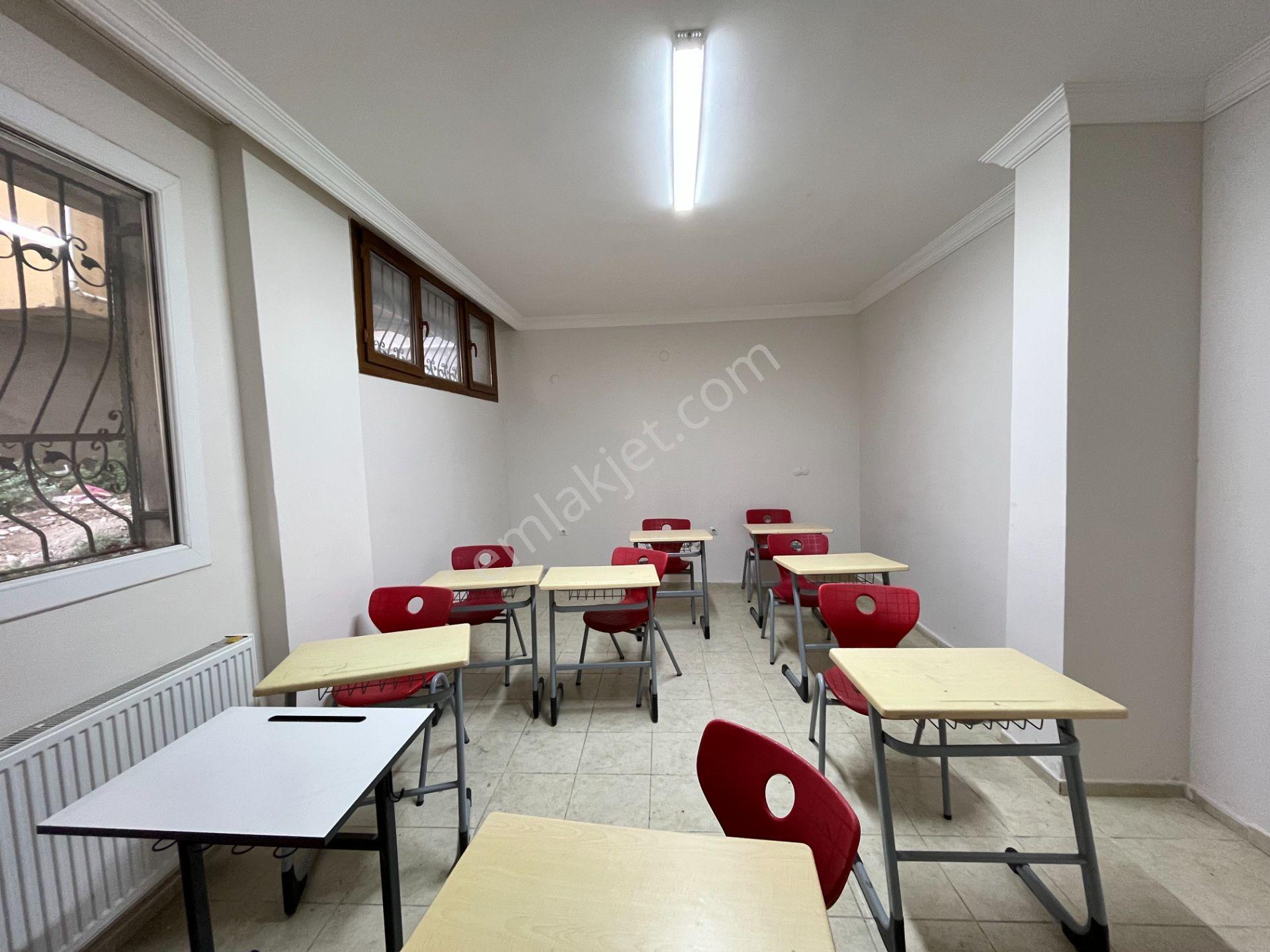 Seferihisar Şehir Merkezinde Satılık 3+1 Daire | 130 M² | Ayrı Mutfak | Zemin Kat | Önü Açık — fotoğraf 21