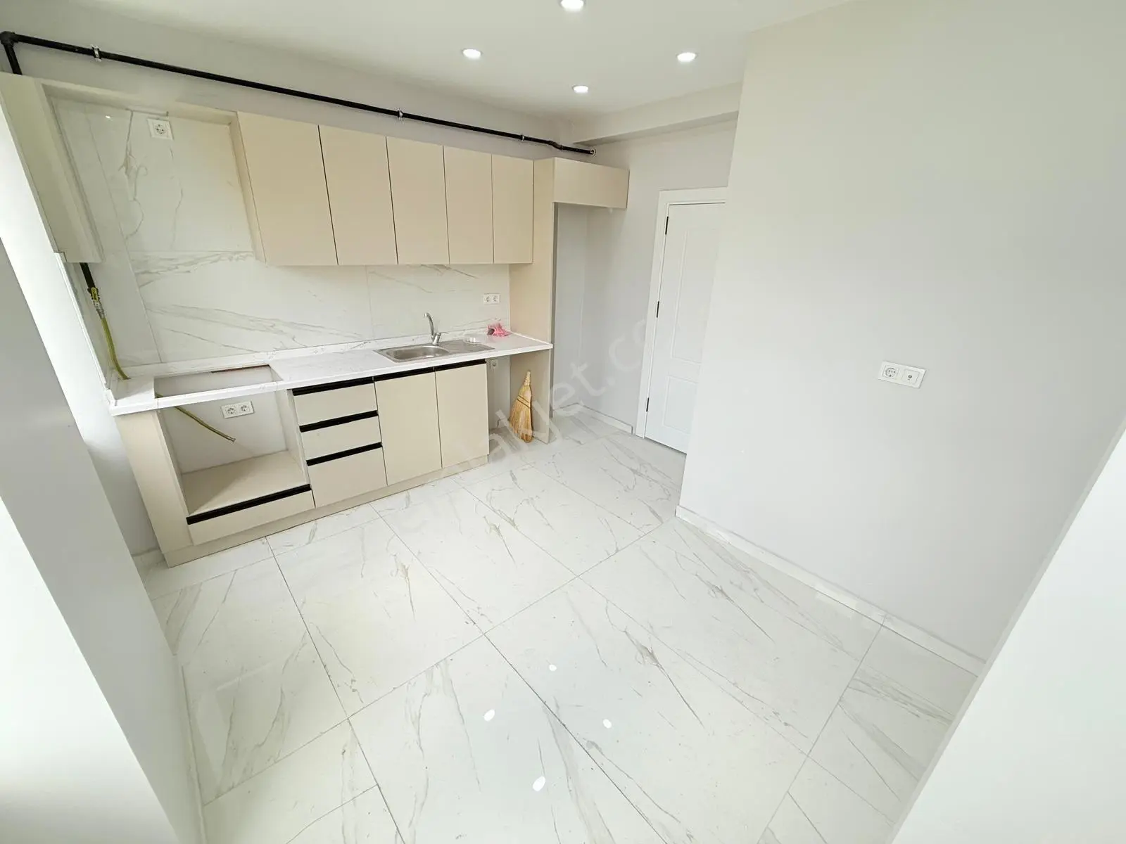 Pusula İnş'tan Cebeci Mah 2+1 90m2 Ebeveyn Banyolu Sıfır Ara Kat — fotoğraf 21
