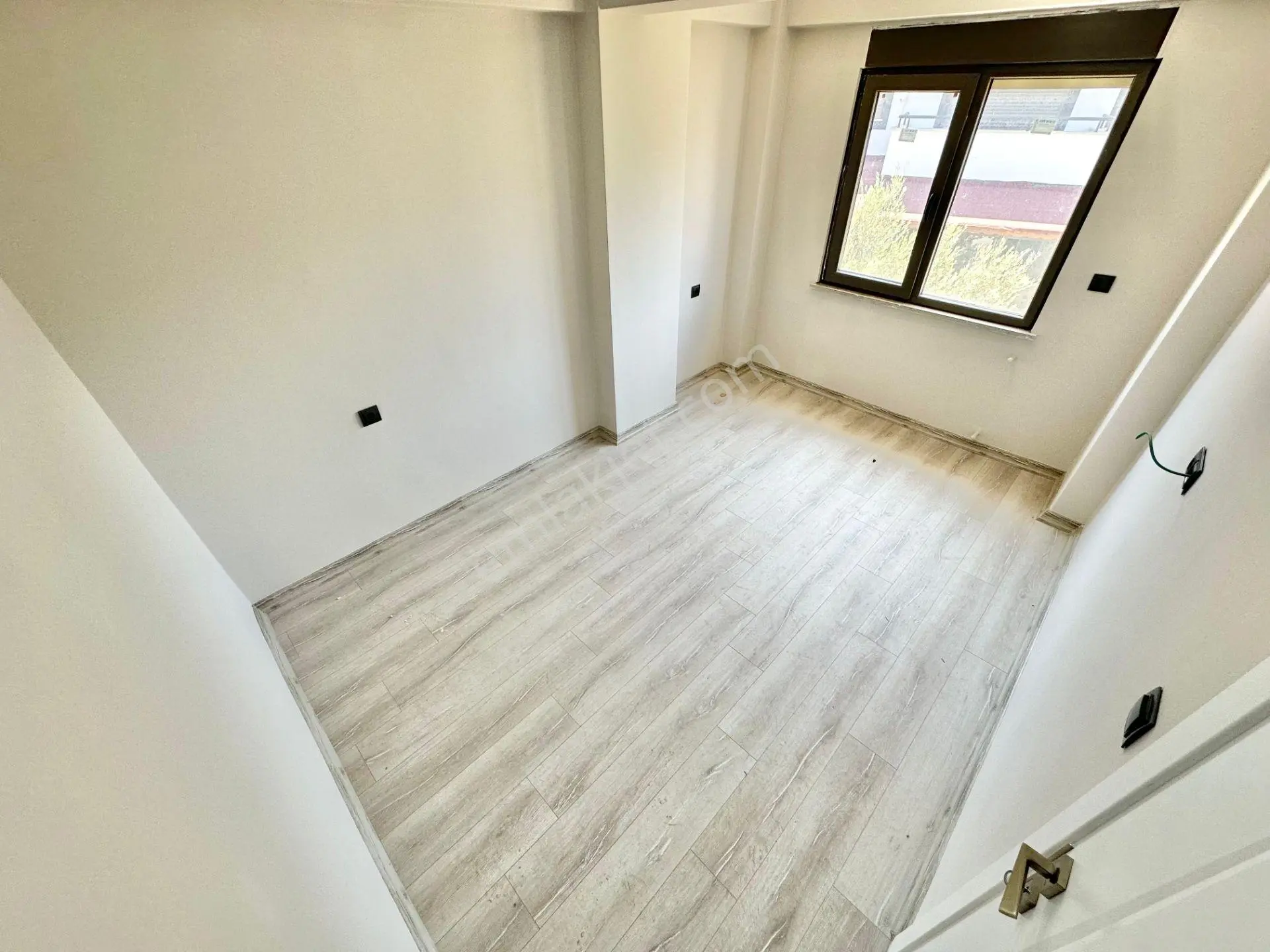 Ay Emlak'tan Pelitköy'de Denize Sadece 100 Mt Doğa İle İç İçe Satılık 3+1 Lüx Müstakil Yazlık — fotoğraf 18