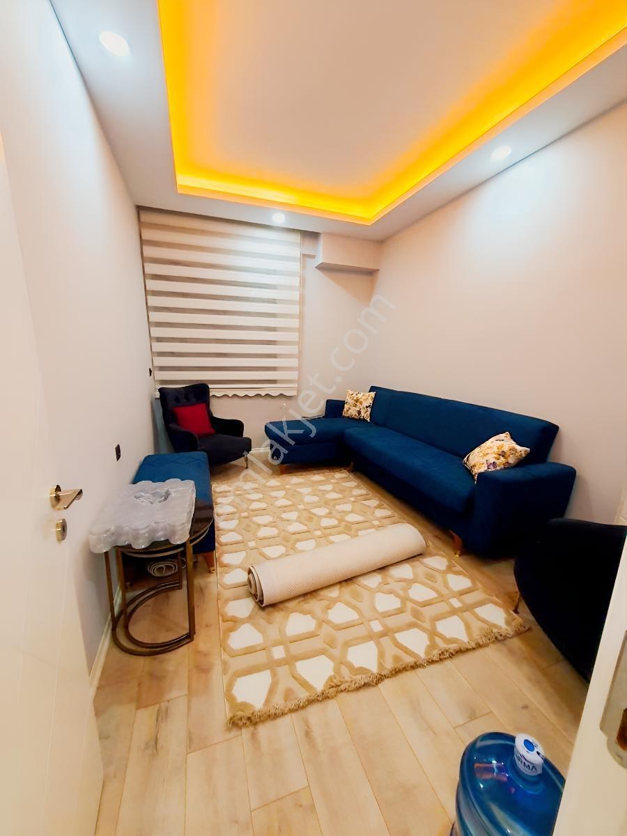 Çankaya Mahallesi'nde Şehir Manzaralı 3+1 Daire — fotoğraf 10