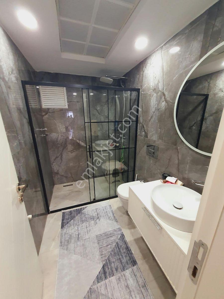 Çankaya Mahallesi'nde Şehir Manzaralı 3+1 Daire — fotoğraf 15