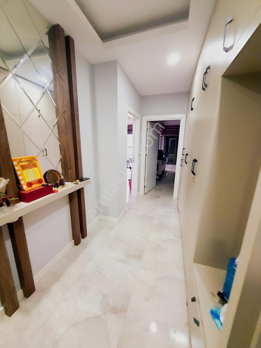 Çankaya Mahallesi'nde Şehir Manzaralı 3+1 Daire — fotoğraf 17