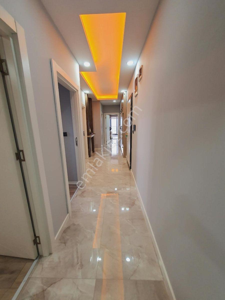 Çankaya Mahallesi'nde Şehir Manzaralı 3+1 Daire — fotoğraf 19