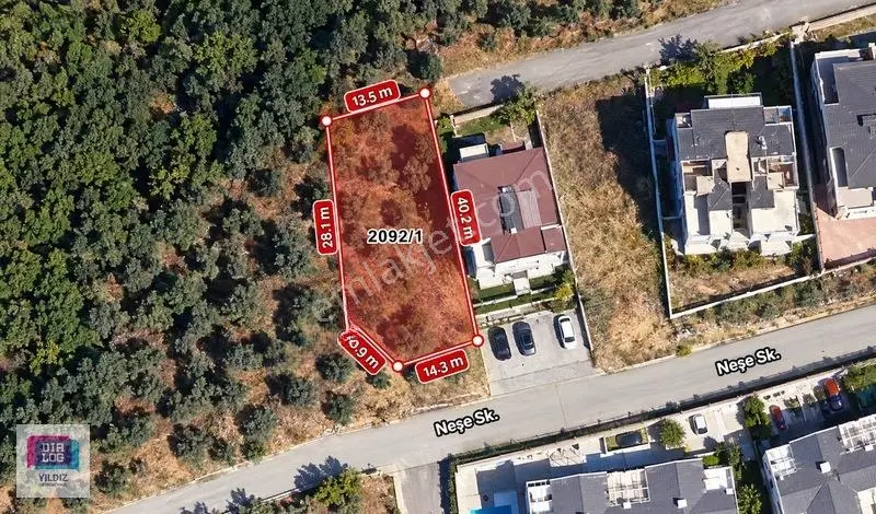 Dialog Yıldız | Burgazda Deniz Manzaralı 703 M² İmarlı Arsa — fotoğraf 3