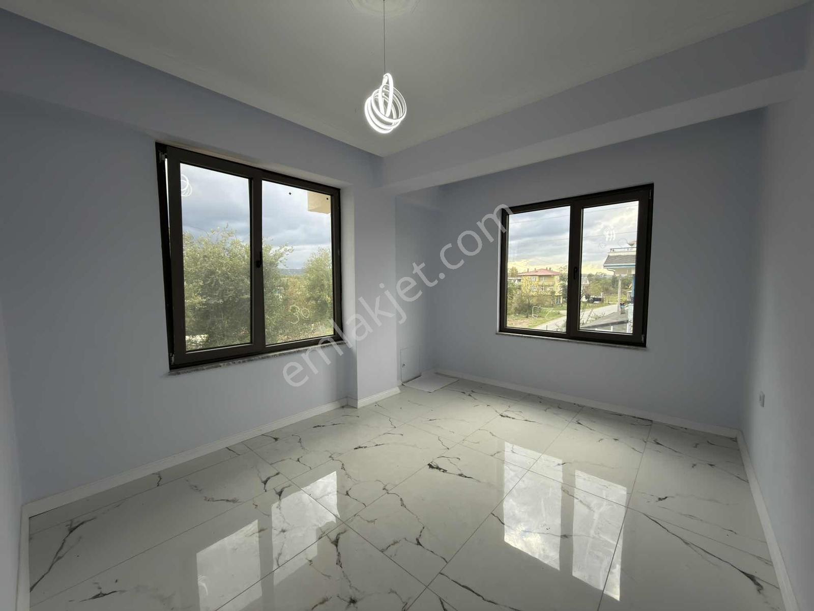 Adl'den Köşe Parsel Havuzlu Geniş Bahçeli Merkez Plaj 4+1 Villa! — fotoğraf 19