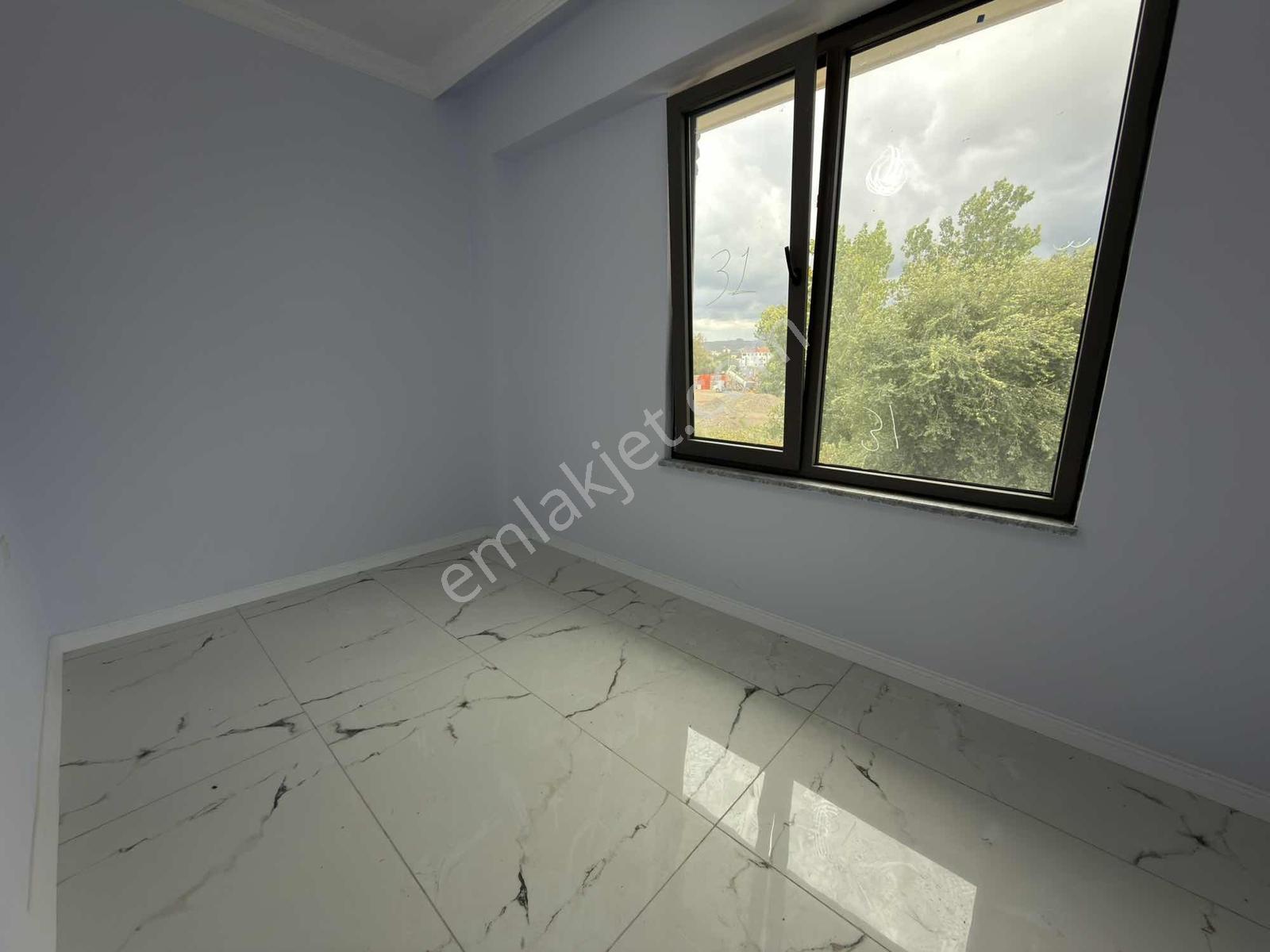 Adl'den Köşe Parsel Havuzlu Geniş Bahçeli Merkez Plaj 4+1 Villa! — fotoğraf 23