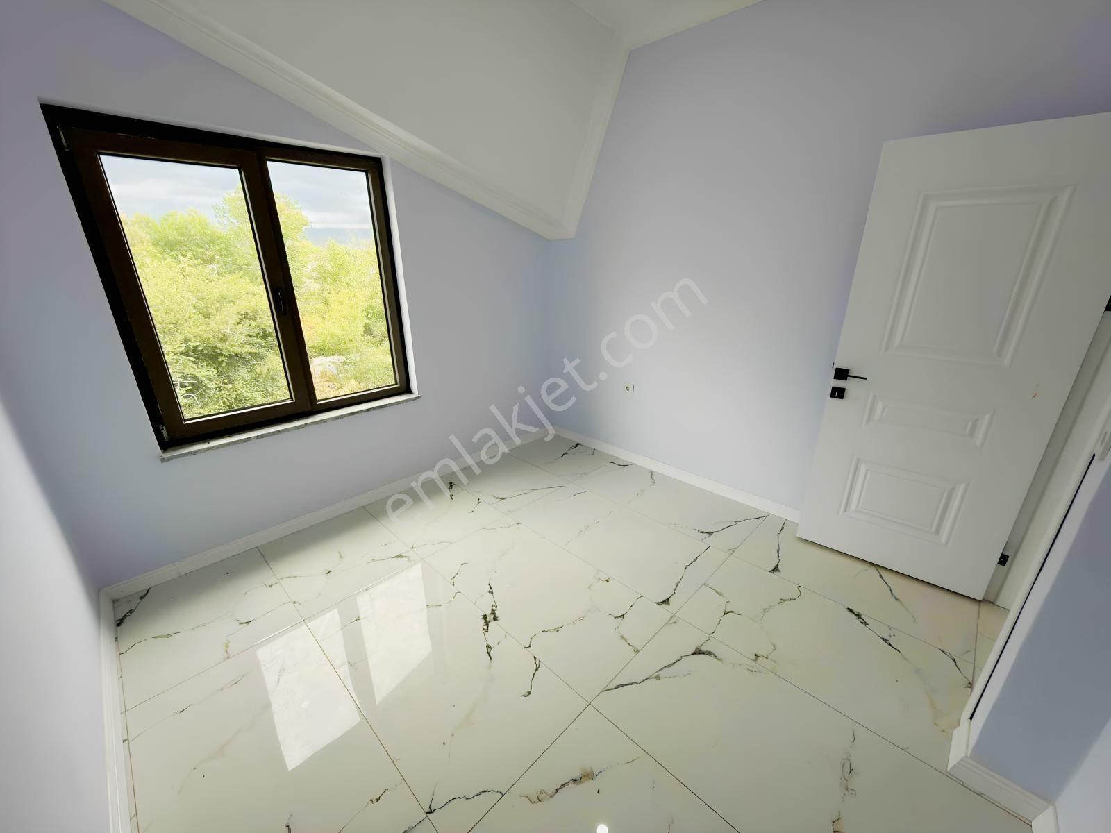 Adl'den Köşe Parsel Havuzlu Geniş Bahçeli Merkez Plaj 4+1 Villa! — fotoğraf 31