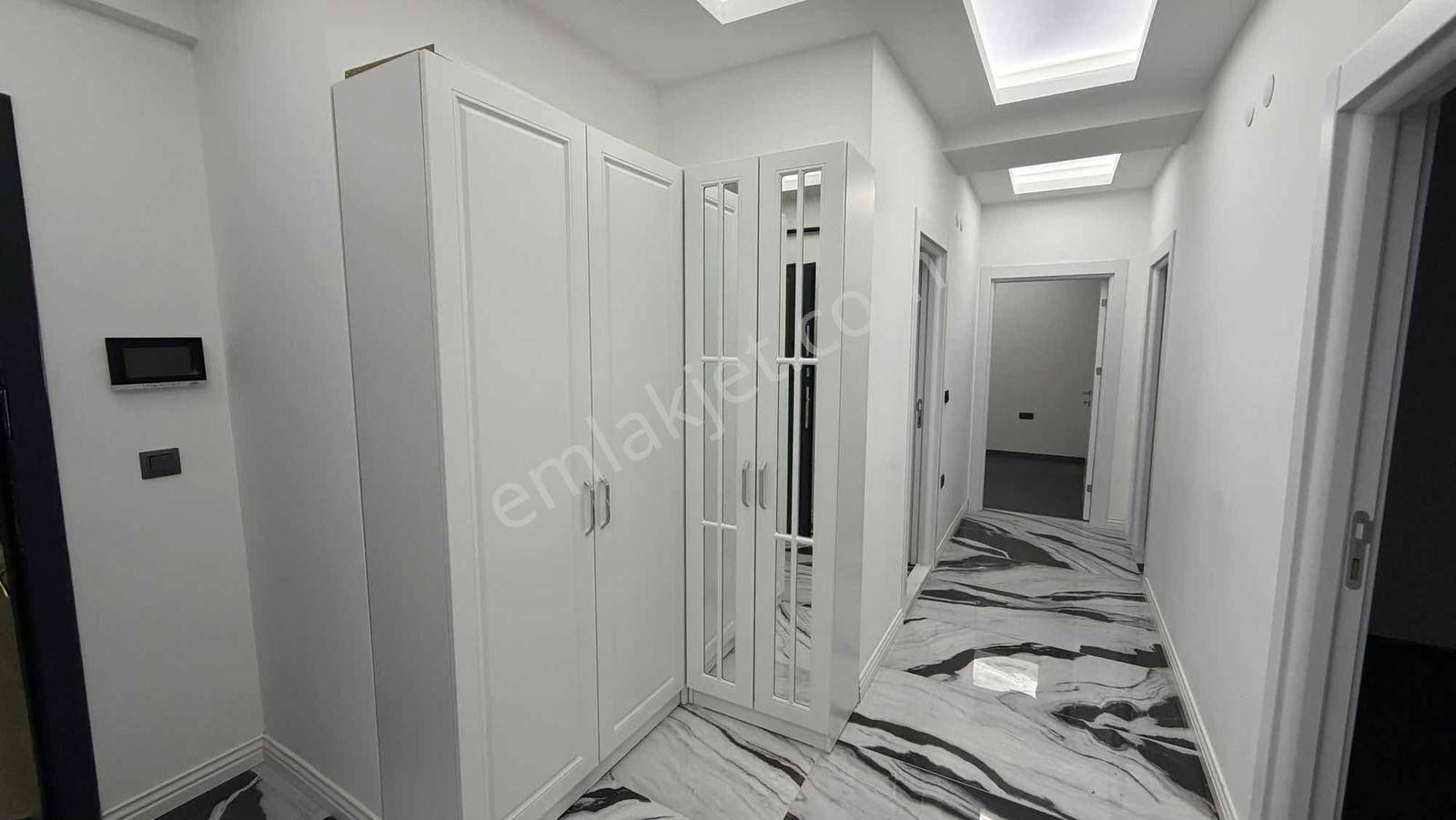 Alaçam Caddesin'de Önü Kapanmaz Deniz Manzaralı — fotoğraf 9
