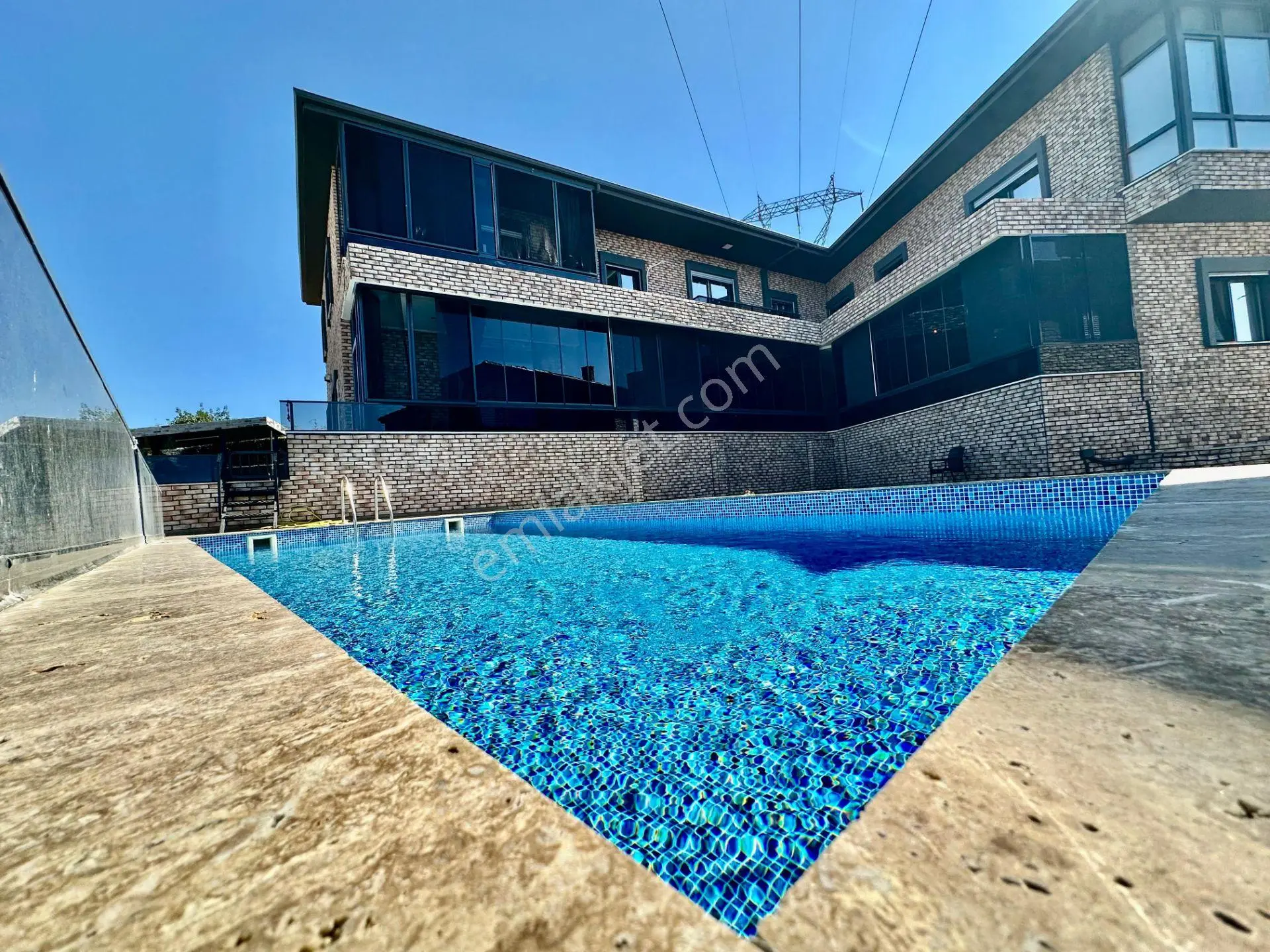 Yetkili Ay Emlaktan Kazdağları Eteklerinde Hayallerinizi Süsleyecek Yüzme Havuzlu Satılık 4+1 Villa — fotoğraf 8