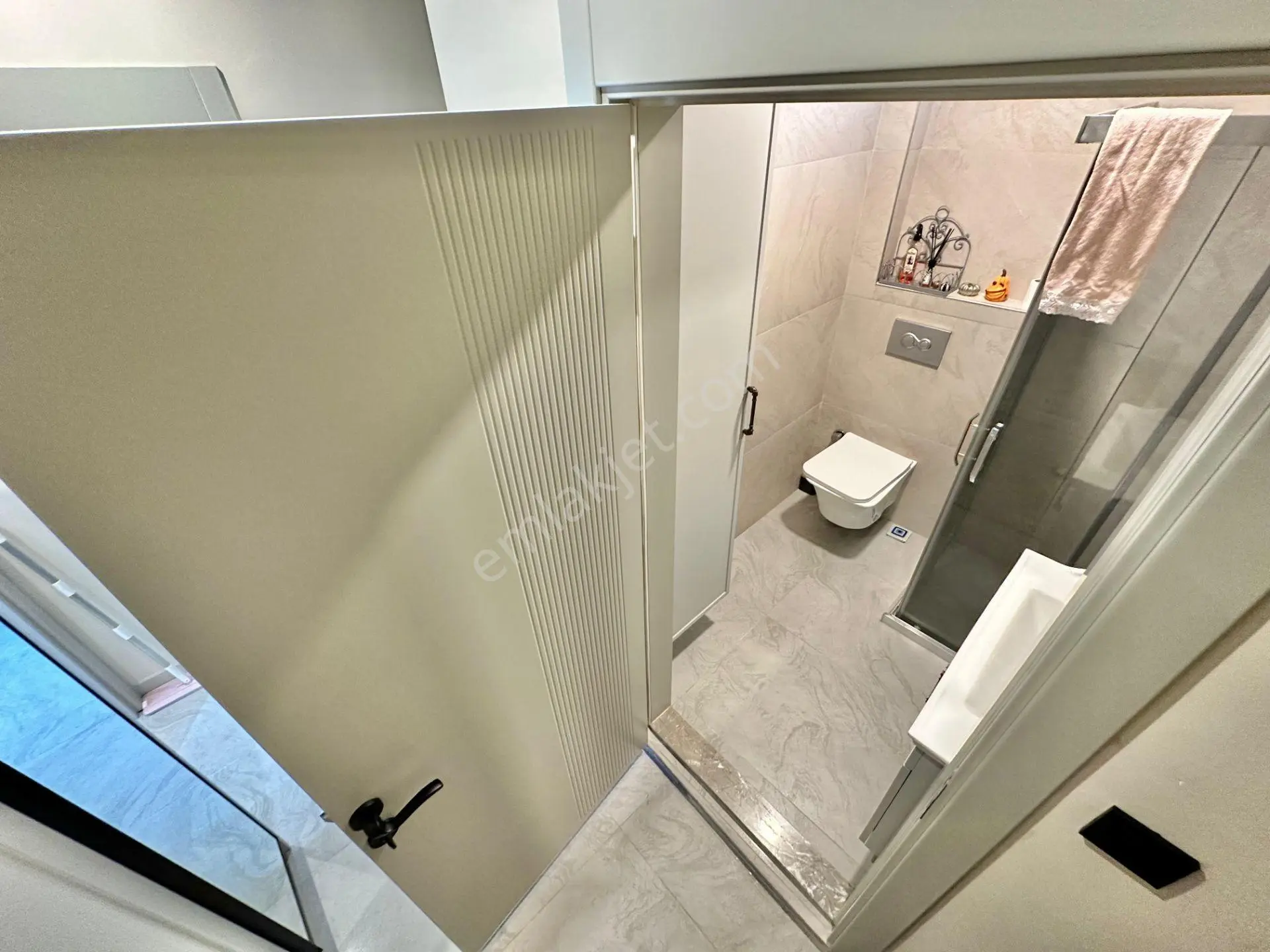 Yetkili Ay Emlaktan Kazdağları Eteklerinde Hayallerinizi Süsleyecek Yüzme Havuzlu Satılık 4+1 Villa — fotoğraf 33
