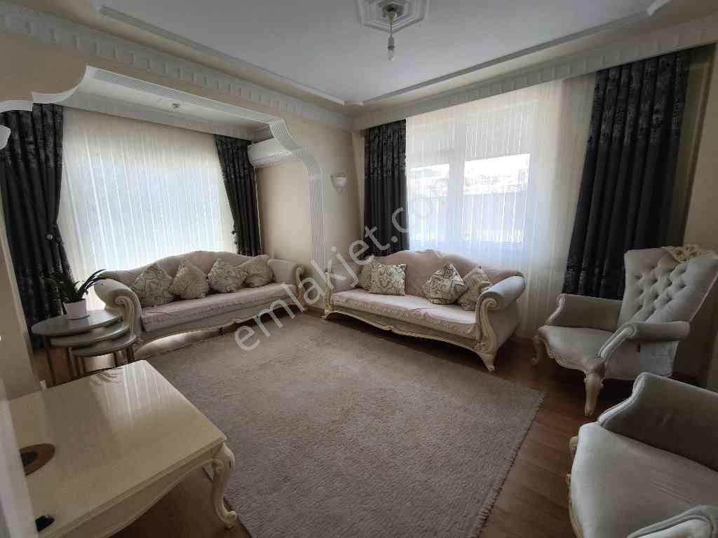 Maltepe’de 3+2, 170 M² Kullanımlı Krediye Uygun Asansörlü — fotoğraf 3