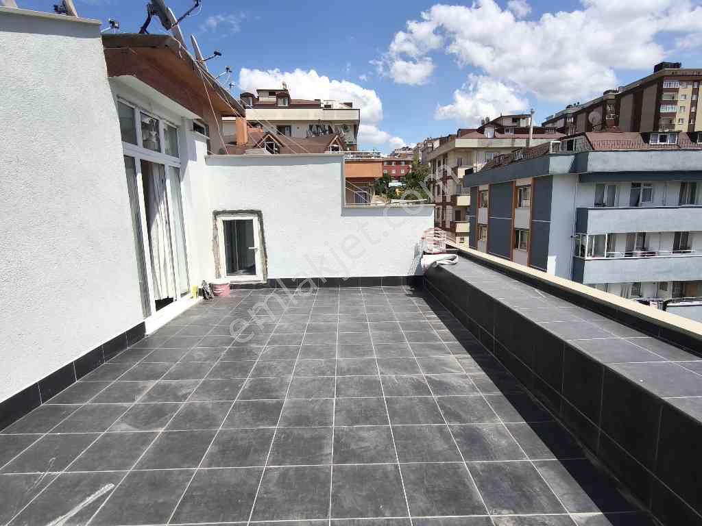 Maltepe’de 3+2, 170 M² Kullanımlı Krediye Uygun Asansörlü — fotoğraf 31