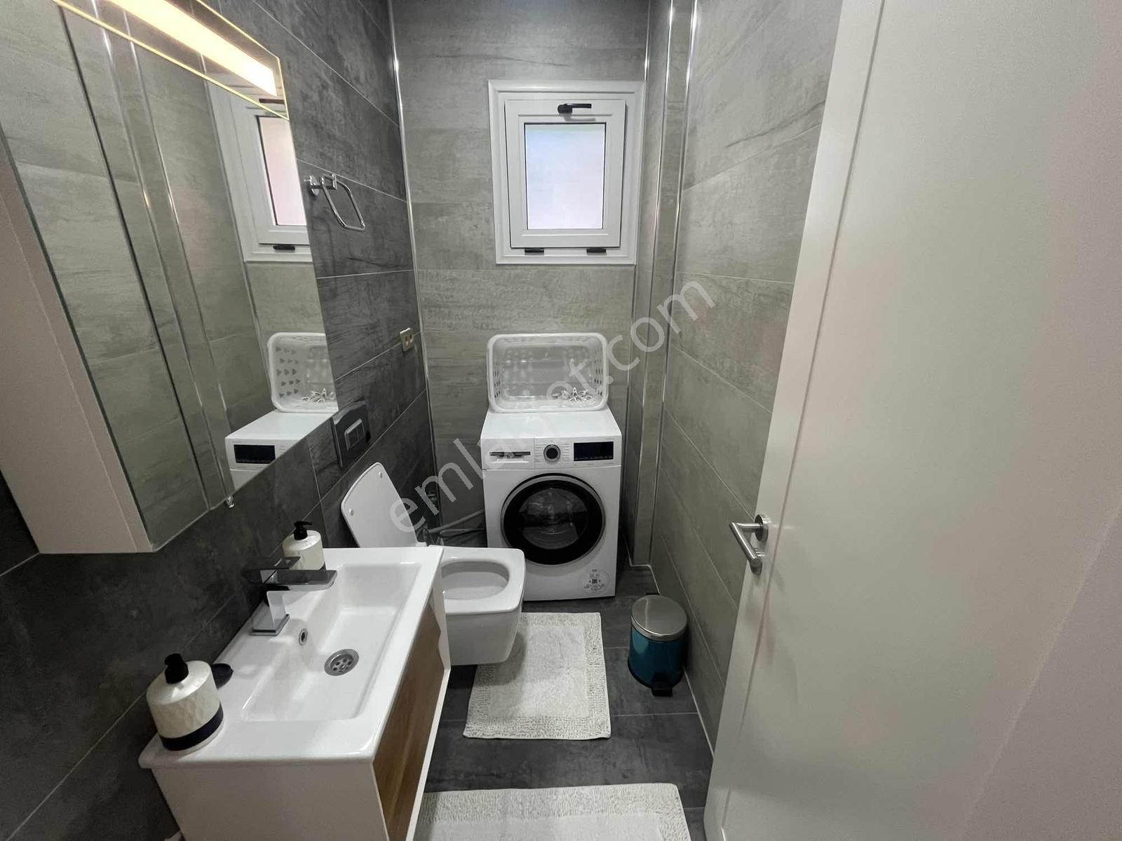 Çeşme'de Satılık Tam Müstakil Villa 4+1 420m2 Arsa Paylı — fotoğraf 28