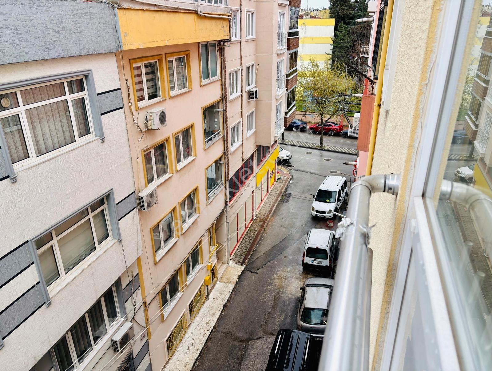 Davutdede Mah.asansörlü Binada Satılık 4+1 Teraslı Dubleks Daire — fotoğraf 4