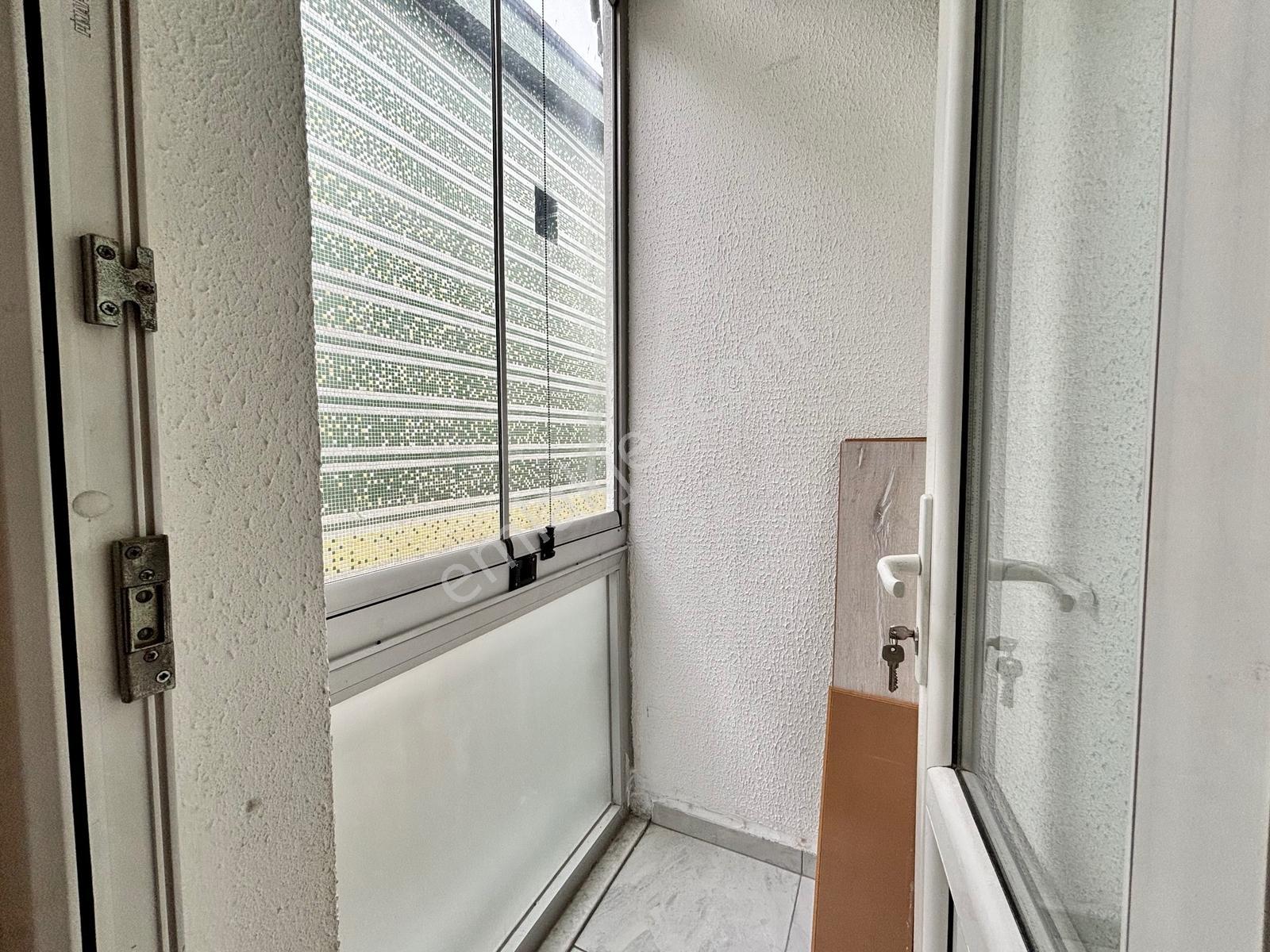 Davutdede Mah.asansörlü Binada Satılık 4+1 Teraslı Dubleks Daire — fotoğraf 21