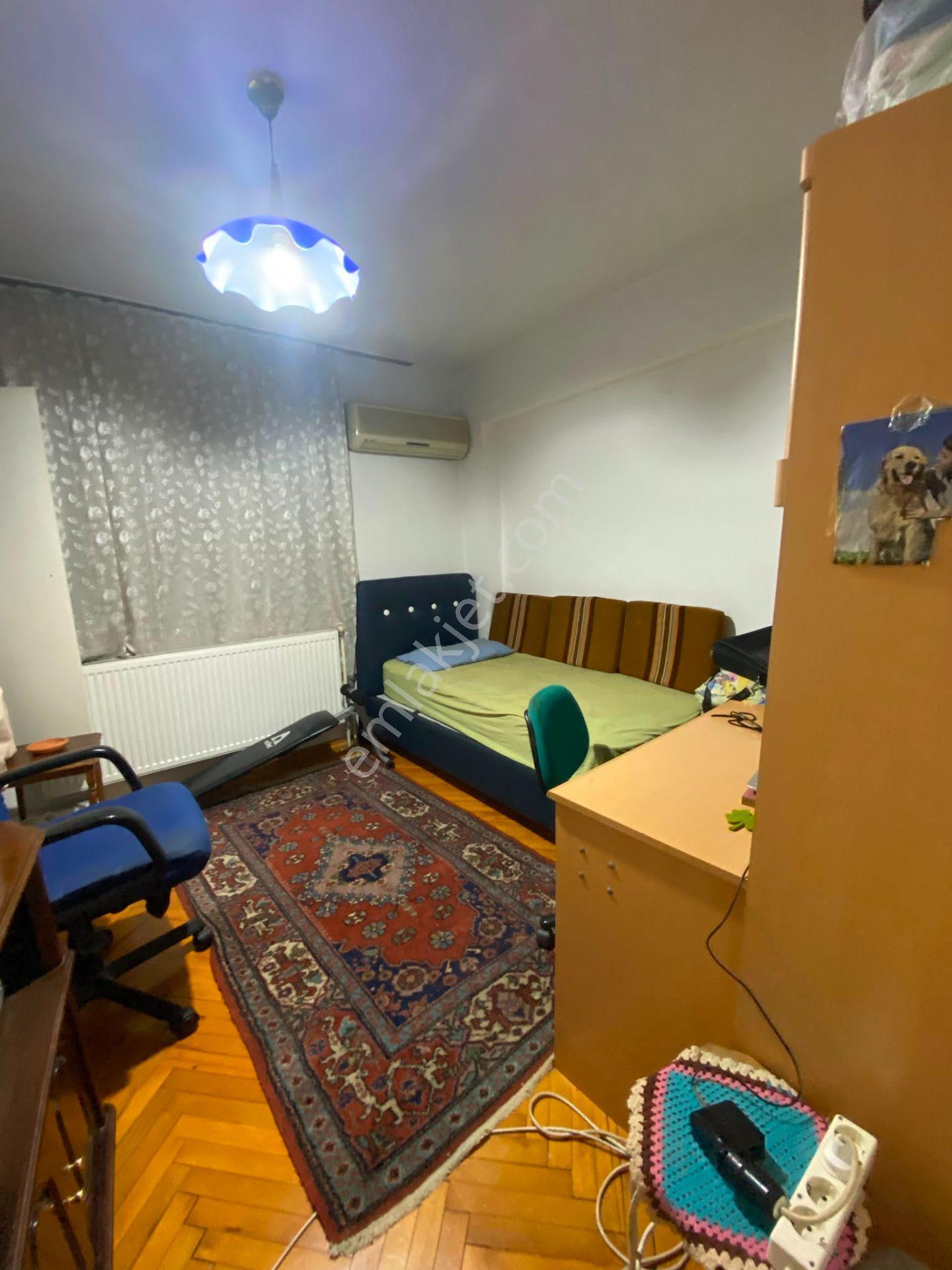 Yıldız Mahallesinde Geniş Arakat Köşe Kapalı Mutfak Ferah Daire — fotoğraf 17
