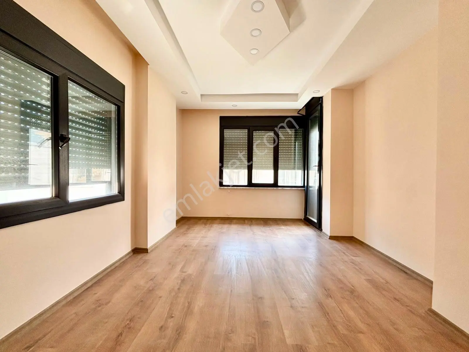 ꧁ay Emlaktan꧂altınoluk'ta Kazdağları Eteklerinde Manzaralı Teraslı Ön Cephe 4+1 Lüks Dubleks Daire — fotoğraf 16
