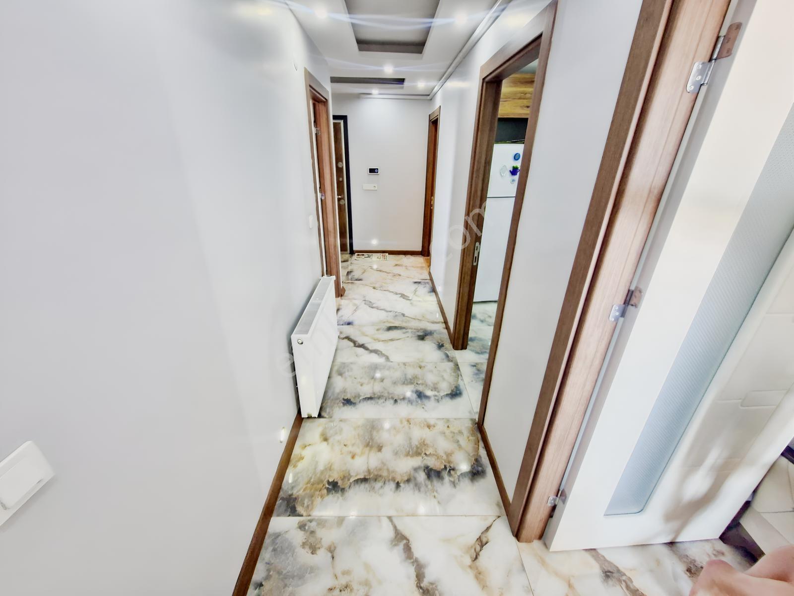 Huzur'dan %80 Kredili Merkezde Satılık 2+1 Daire 100m² Asansörlü — fotoğraf 8
