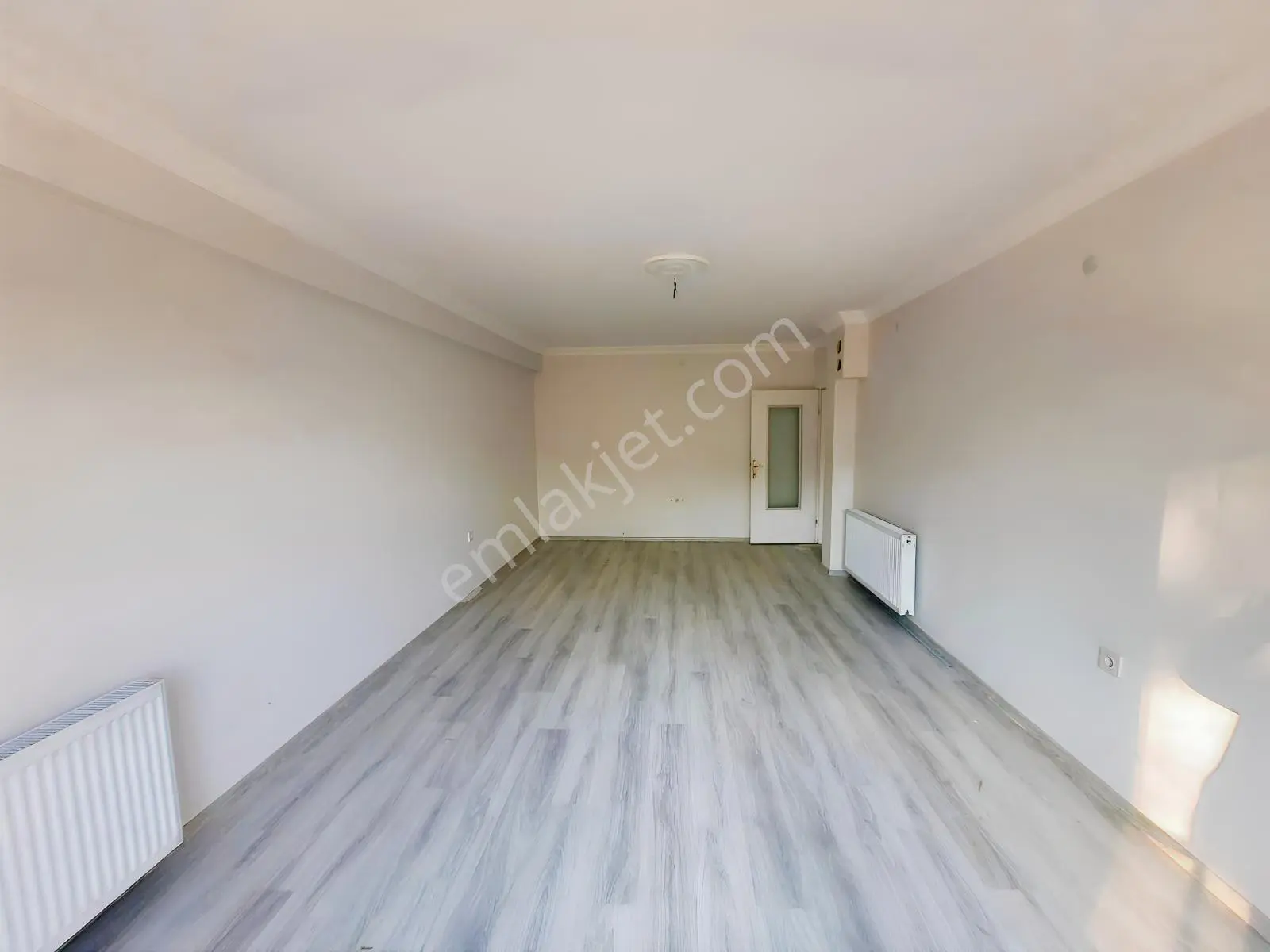 Edremit Tuzcumurat İstiklal Okulu Mevkii Ön Cephe 3+1 Daire