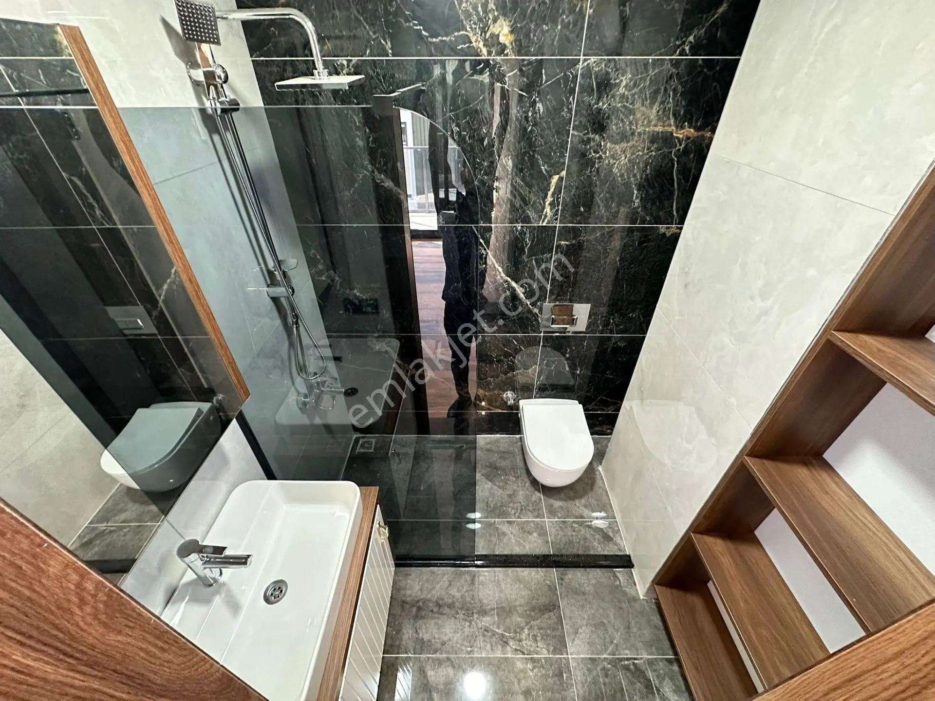 Ay Emlaktangürede Kazdağlarının Eteklerinde Deniz Manzaralı Satılık 3+1 Sitede Tek Müsta — fotoğraf 22