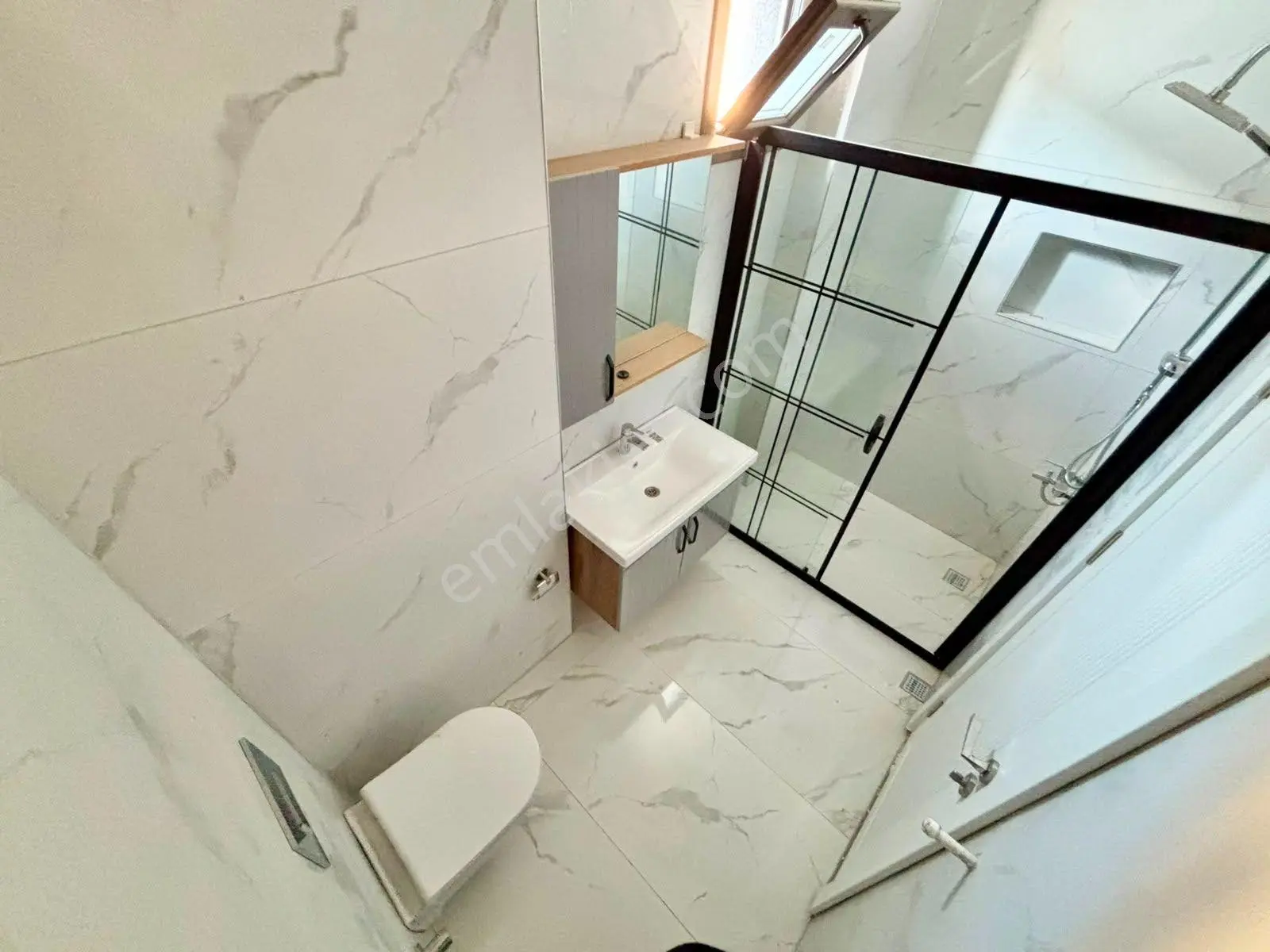 ꧁ay Emlaktan꧂küçükkuyu'da Denize Sadece 250 Mt Satılık 2+1 Ultra Lüks Muhteşem Villa — fotoğraf 24