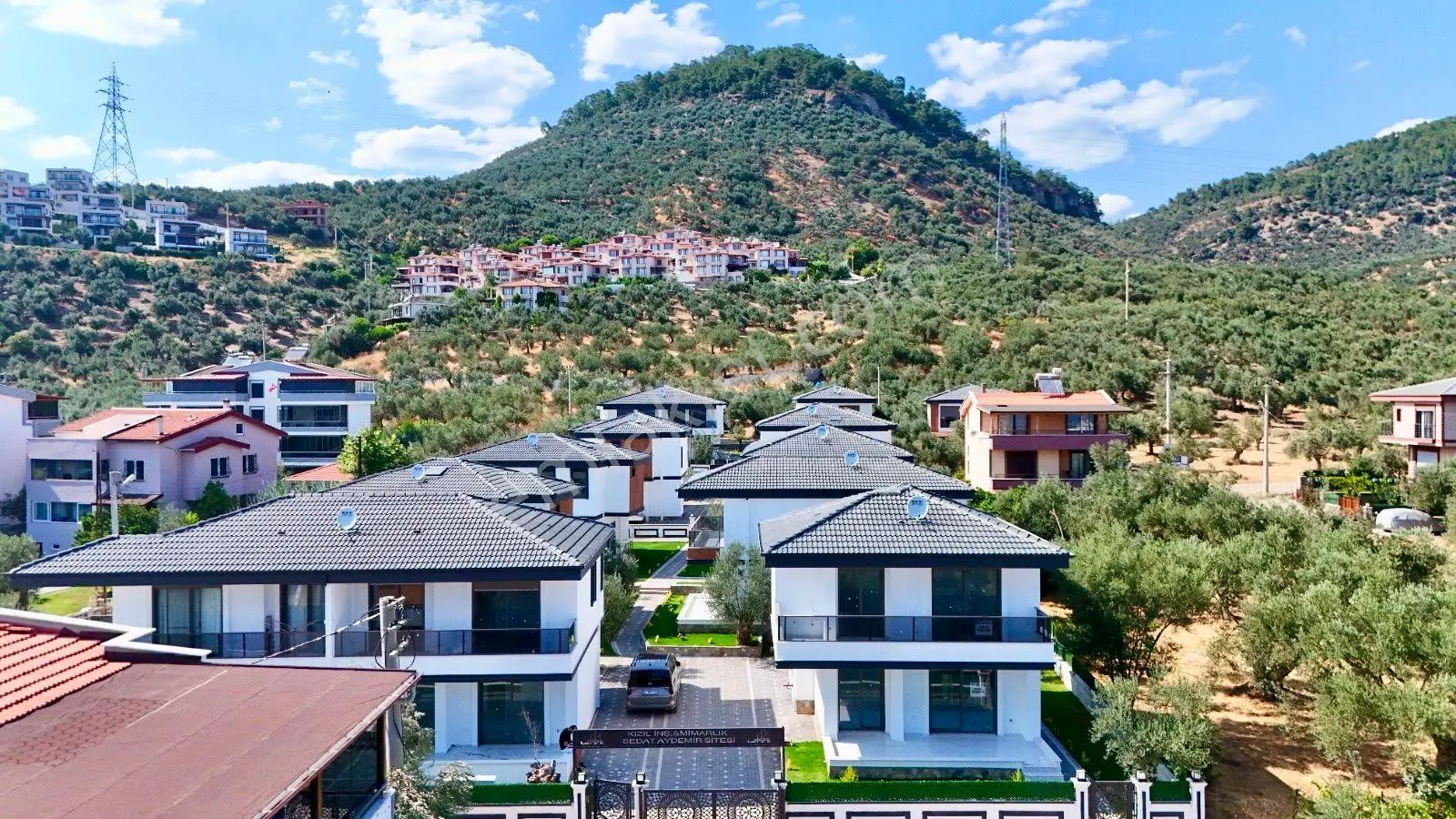 ꧁ay Emlaktan꧂küçükkuyu'da Denize Sadece 250 Mt Satılık 2+1 Ultra Lüks Muhteşem Villa — fotoğraf 33