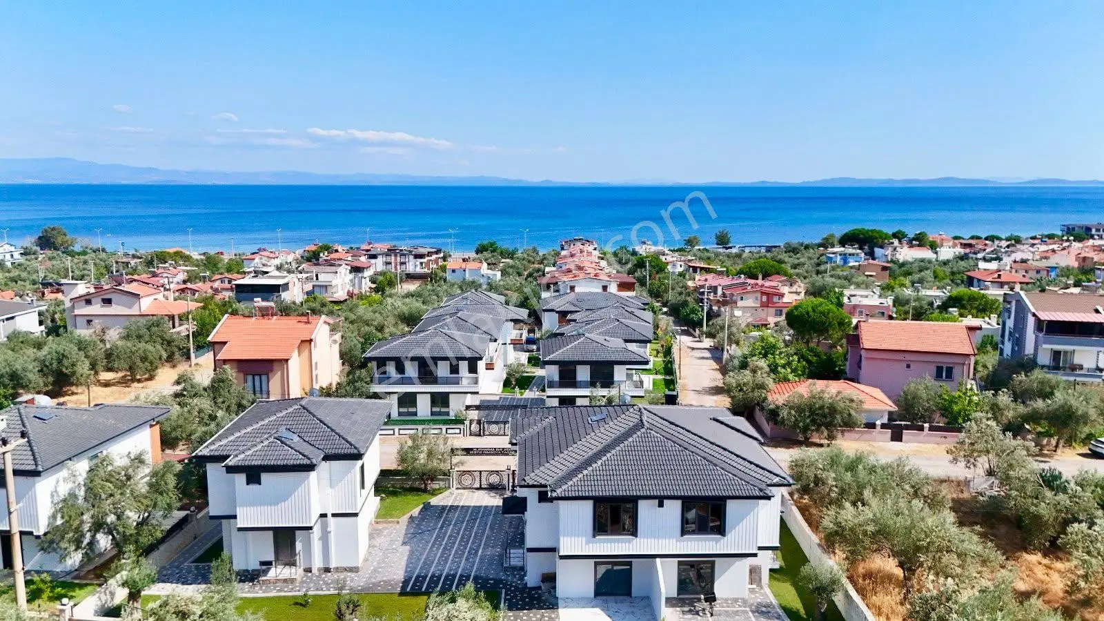 ꧁ay Emlaktan꧂küçükkuyu'da Denize Sadece 250 Mt Satılık 2+1 Ultra Lüks Muhteşem Villa — fotoğraf 34