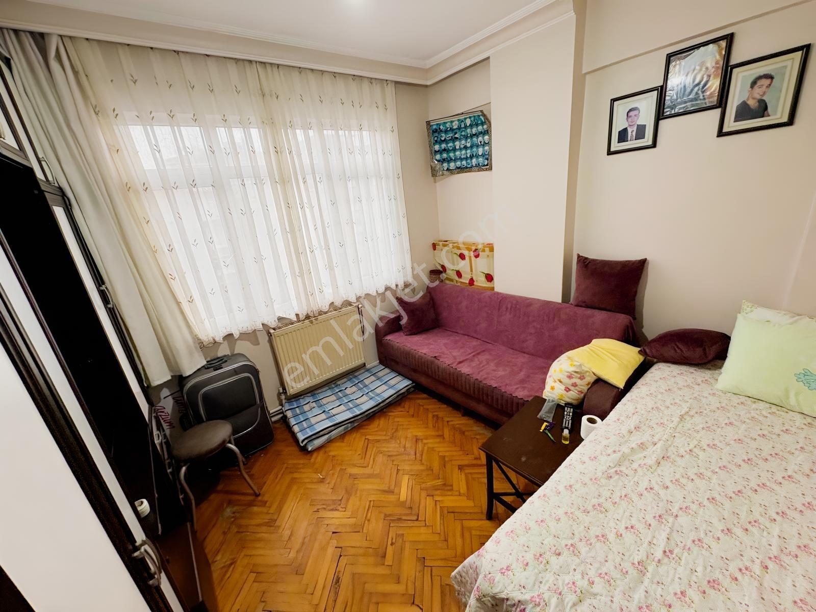 Bahçelievler Çamlık Caddesi Satılık 3+1 Asansörlü Daire 130 M2 — fotoğraf 15