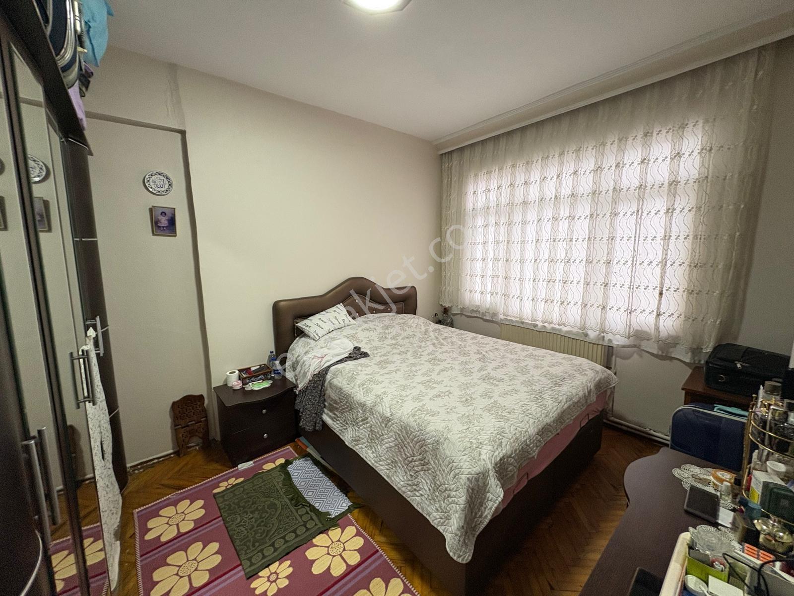 Bahçelievler Çamlık Caddesi Satılık 3+1 Asansörlü Daire 130 M2 — fotoğraf 23