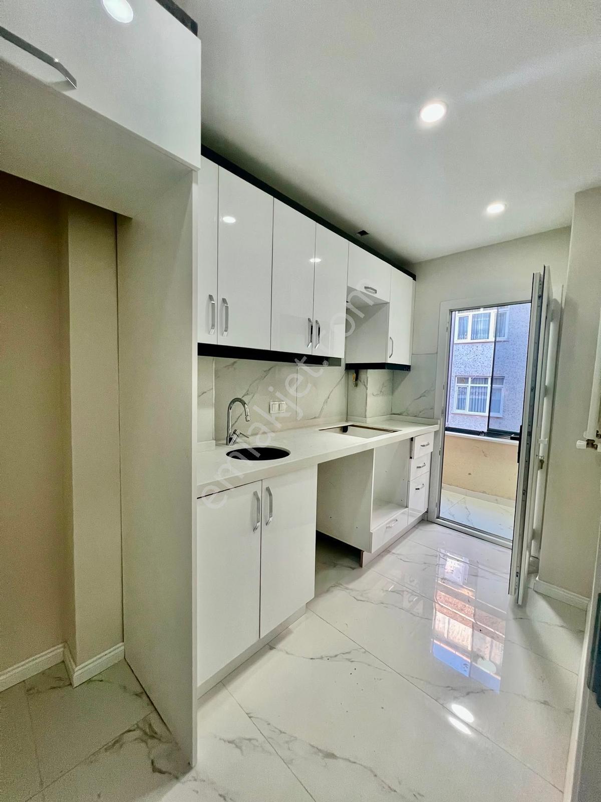 Yeşilova'da Sıfır 2+1 70 M2 Asansörlü Lüks Arakat.esra Emlak — fotoğraf 19