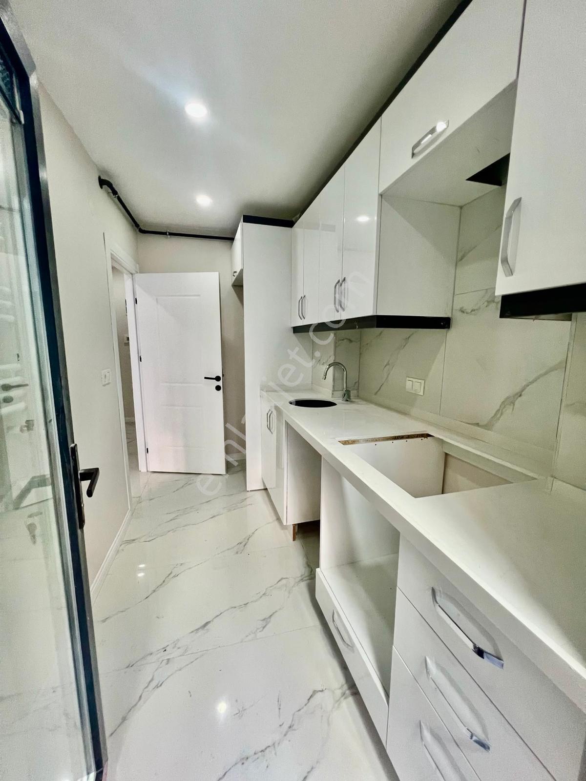 Yeşilova'da Sıfır 2+1 70 M2 Asansörlü Lüks Arakat.esra Emlak — fotoğraf 20