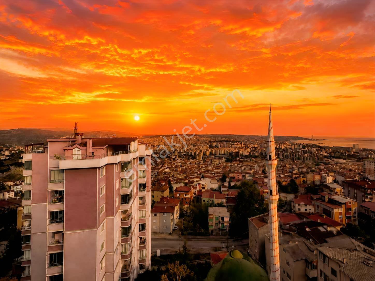 Canik'de Şehir Manzaralı 3+1 Uygun Ara Kat Daire — fotoğraf 6