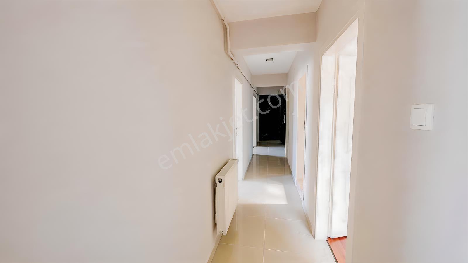 Canik'de Şehir Manzaralı 3+1 Uygun Ara Kat Daire — fotoğraf 26
