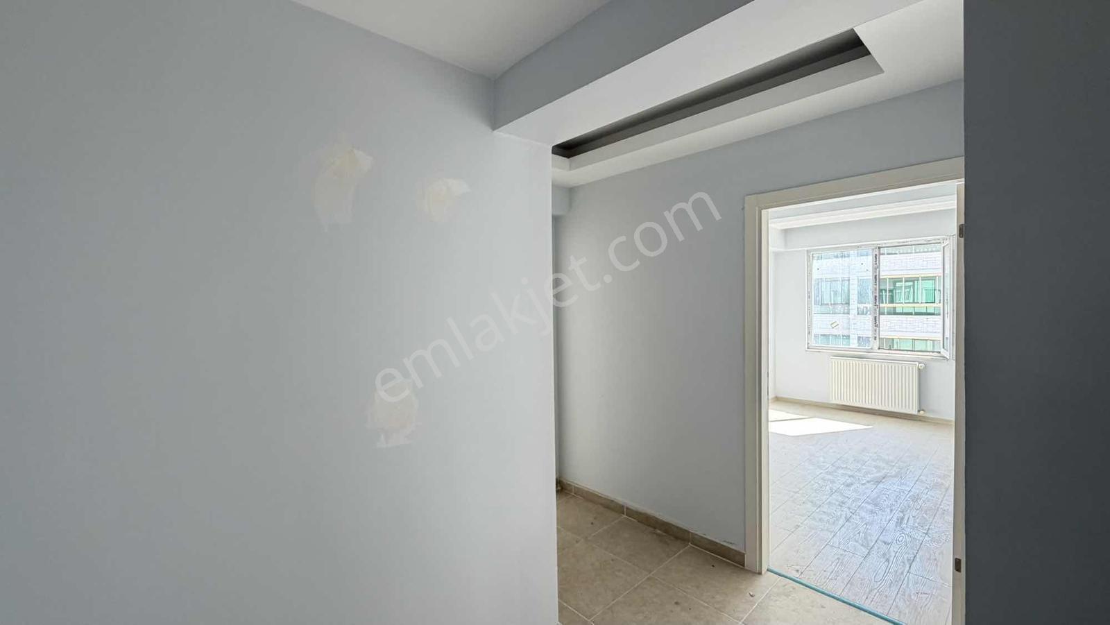 Eminevim Fuzulevim Uygun | İstiklal Mah Sıfır 3+1 Fırsat Fiyat — fotoğraf 24