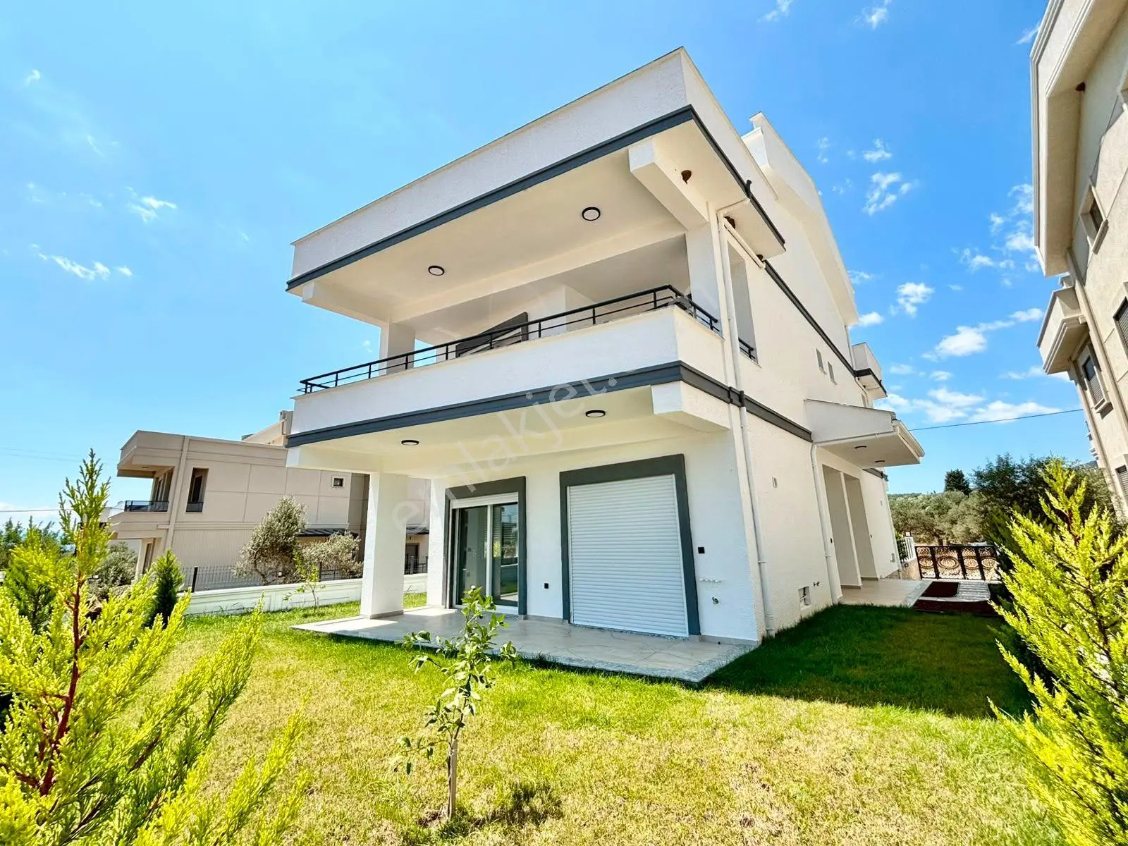 ꧁ay Emlaktan꧂güre'de Kazdağlarının Eteklerinde Doğa İçerisinde Satılık 3+1 Manzaralı Müstakil Villa — fotoğraf 35
