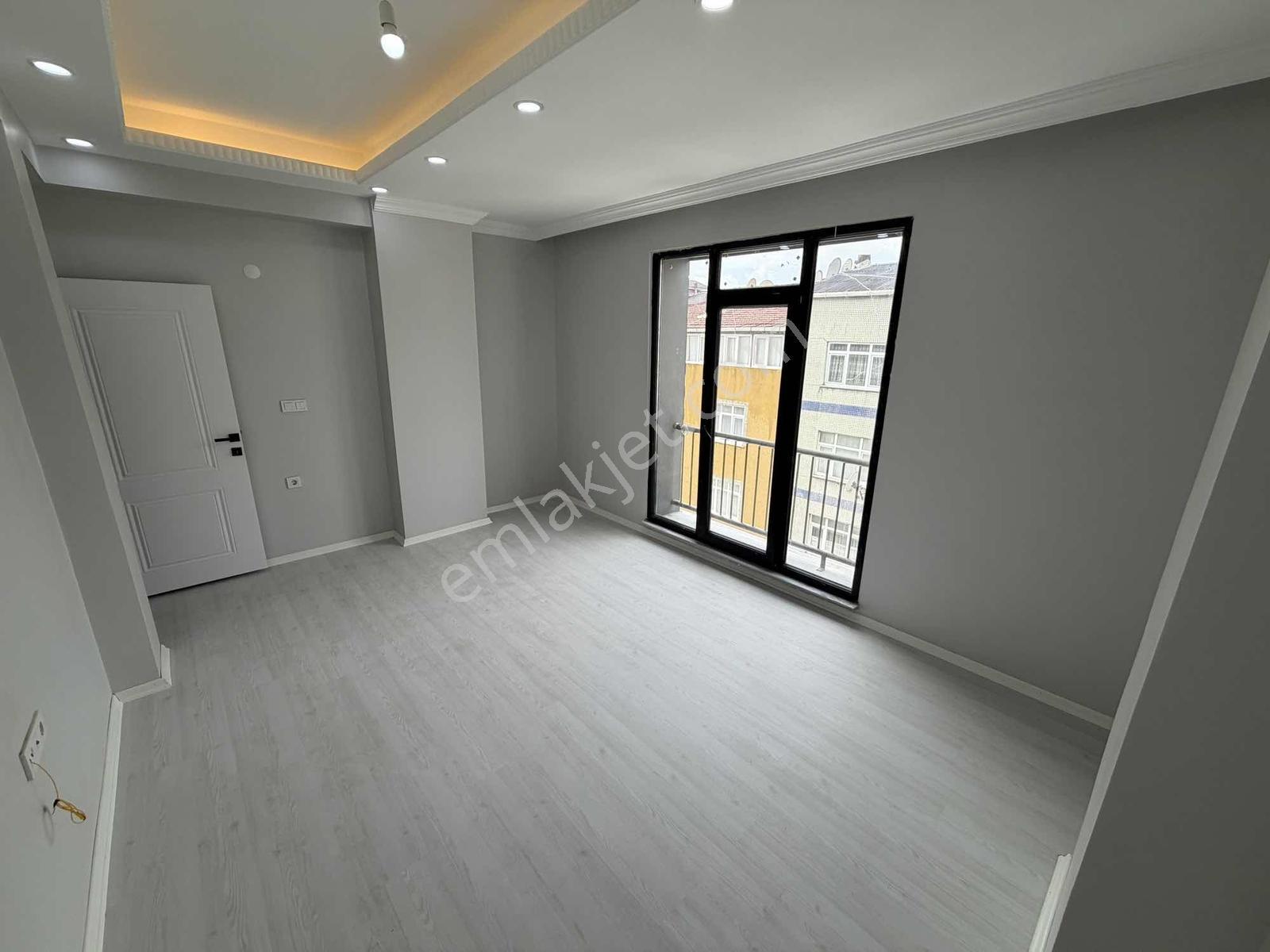 Aydın İnş.1.cebeci Cad Komşu 2+1 Balkonlu Sıfır Ara Kat Daireler — fotoğraf 8