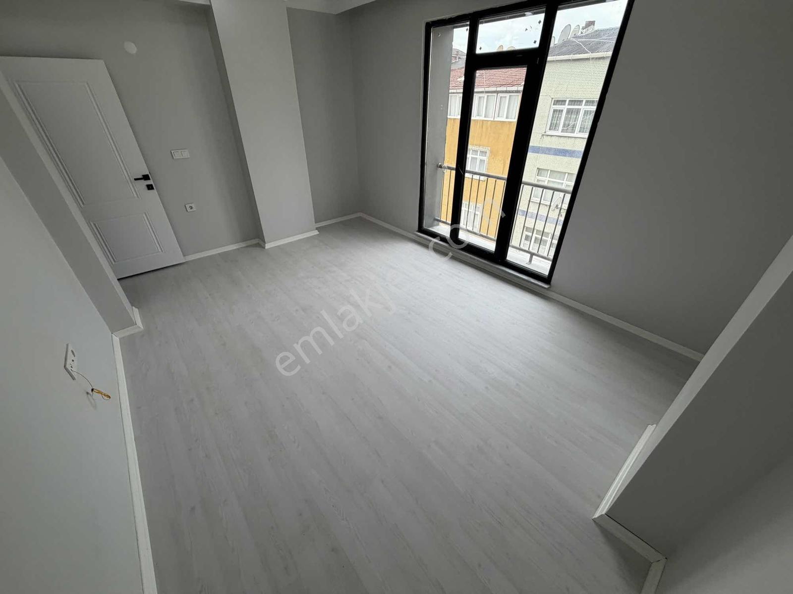 Aydın İnş.1.cebeci Cad Komşu 2+1 Balkonlu Sıfır Ara Kat Daireler — fotoğraf 15