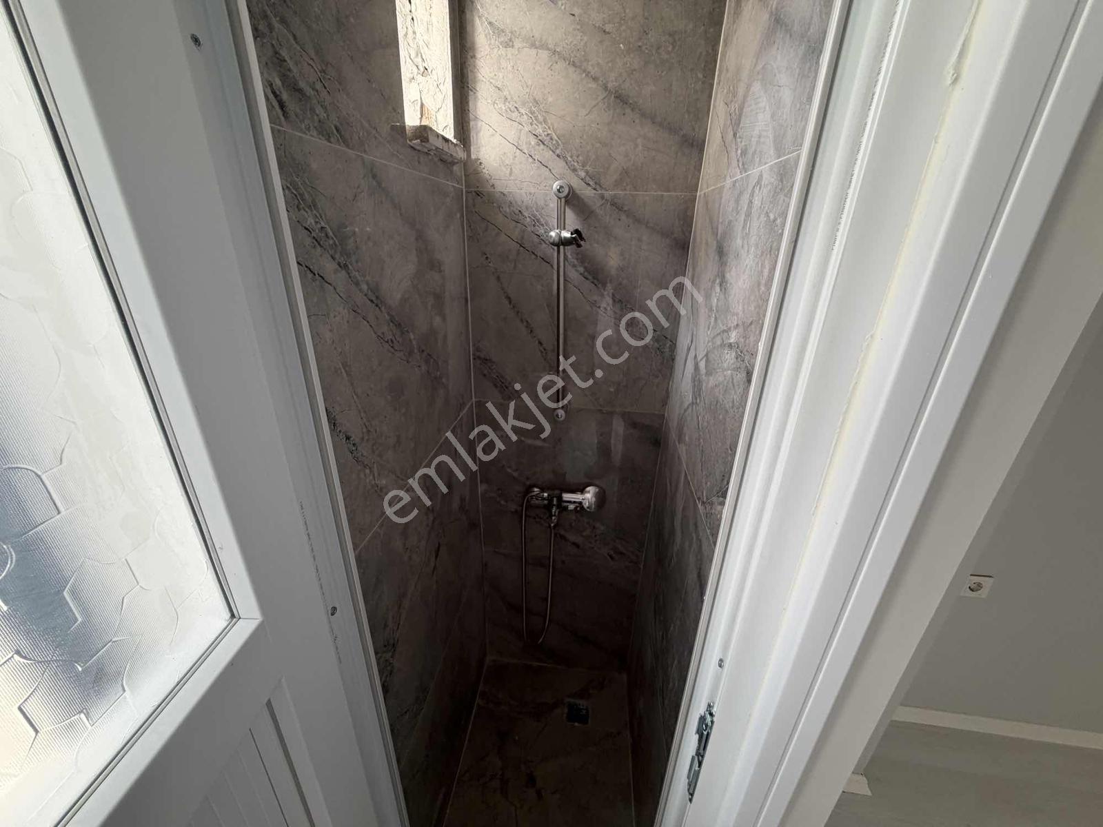 Aydın İnş.1.cebeci Cad Komşu 2+1 Balkonlu Sıfır Ara Kat Daireler — fotoğraf 18